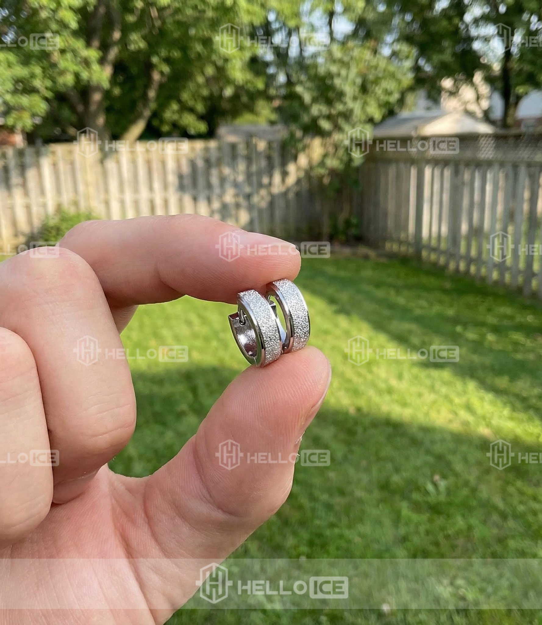 Helloice Review Image