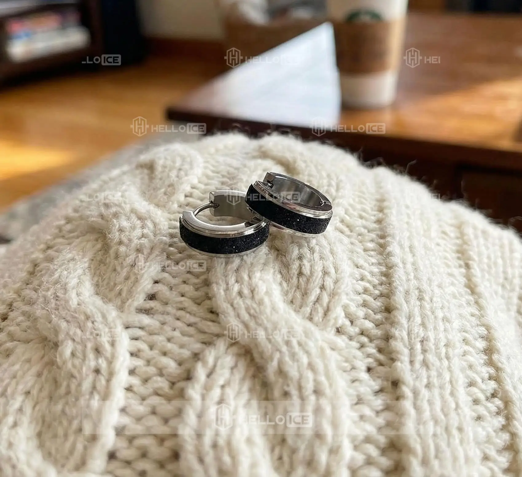 Helloice Review Image