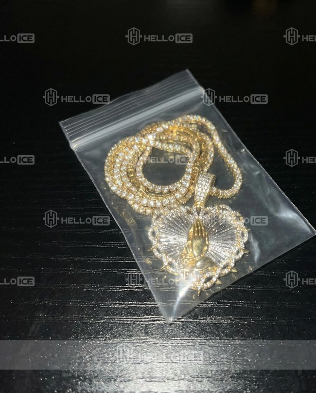 Helloice Review Image