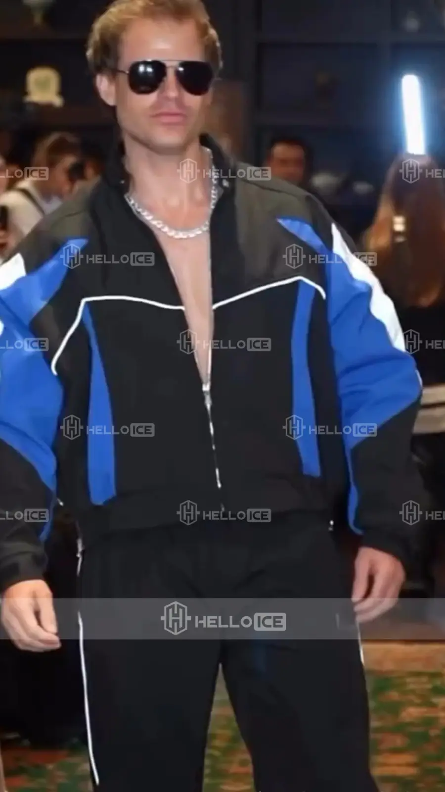 Helloice Review Image