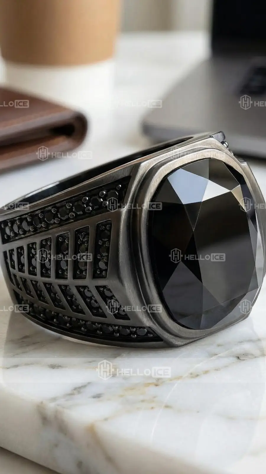 Helloice Review Image