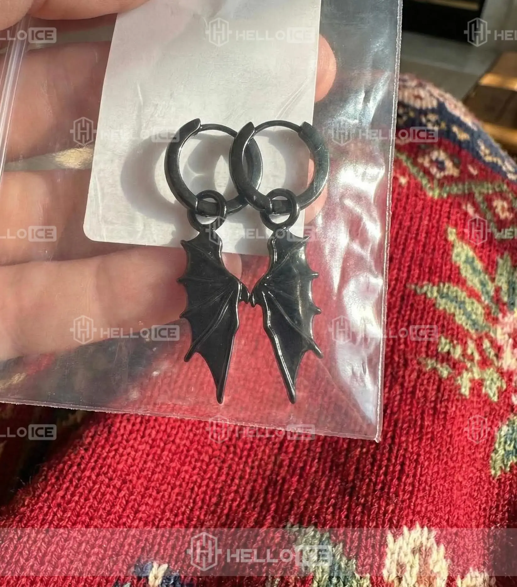 Helloice Review Image