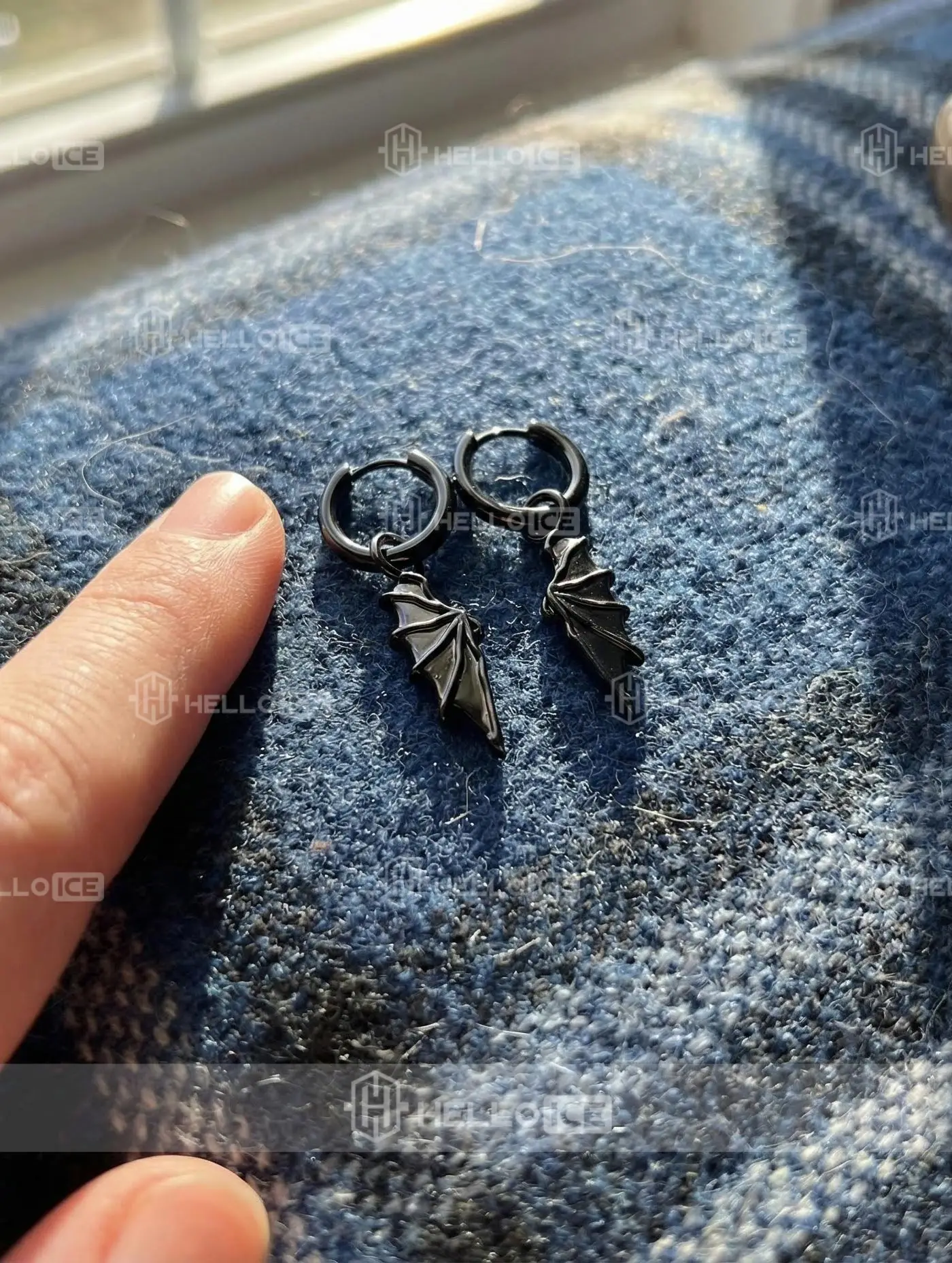 Helloice Review Image