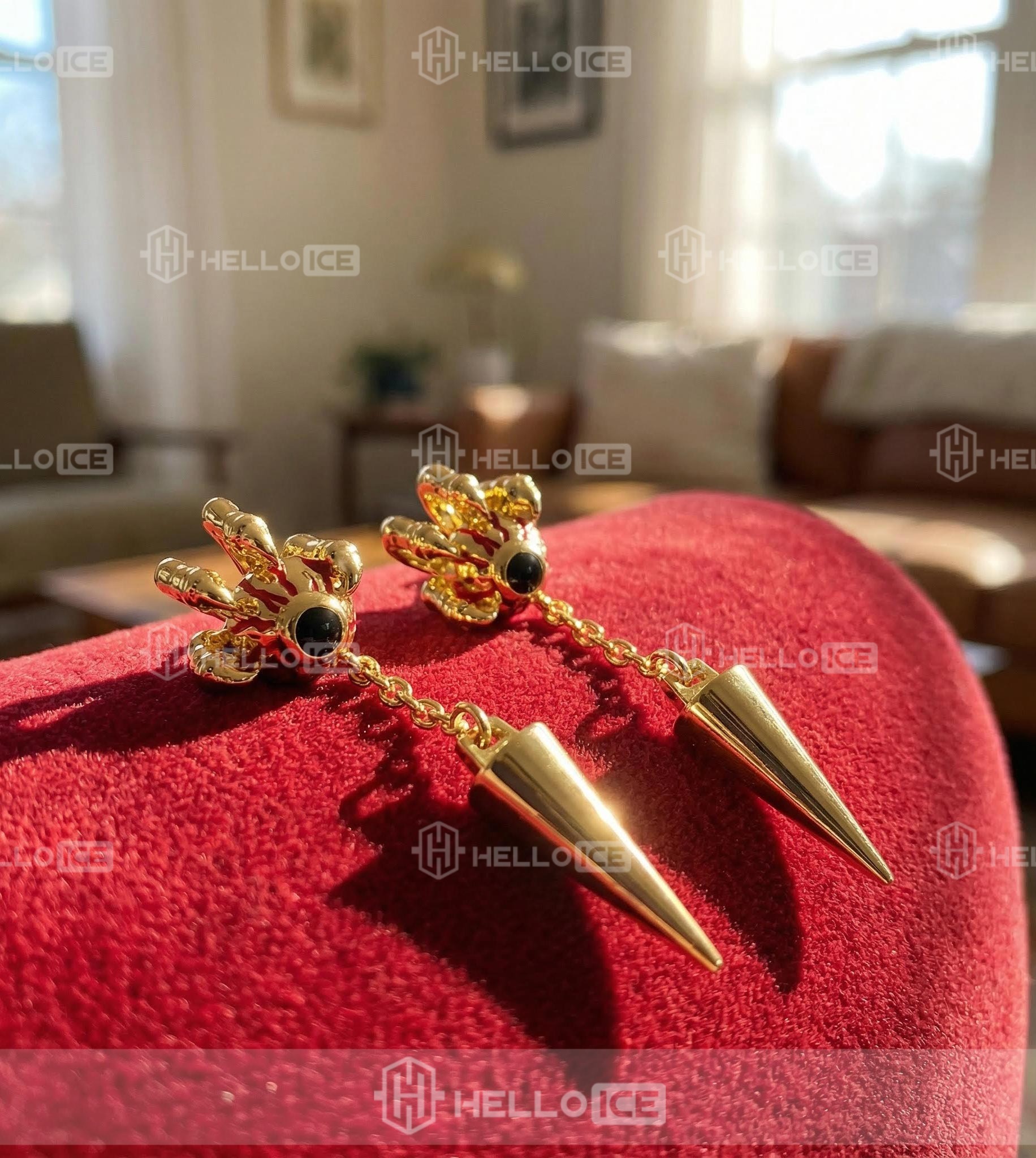 Helloice Review Image