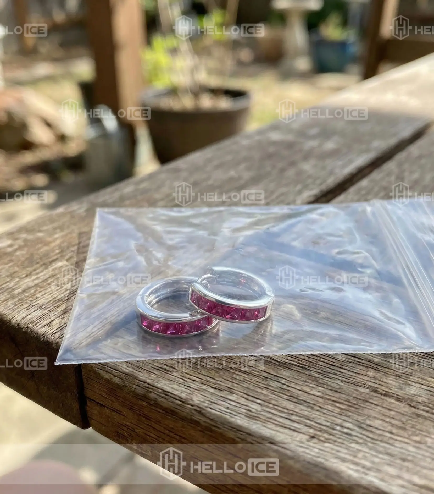 Helloice Review Image