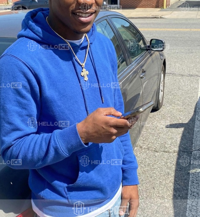 Helloice Review Image