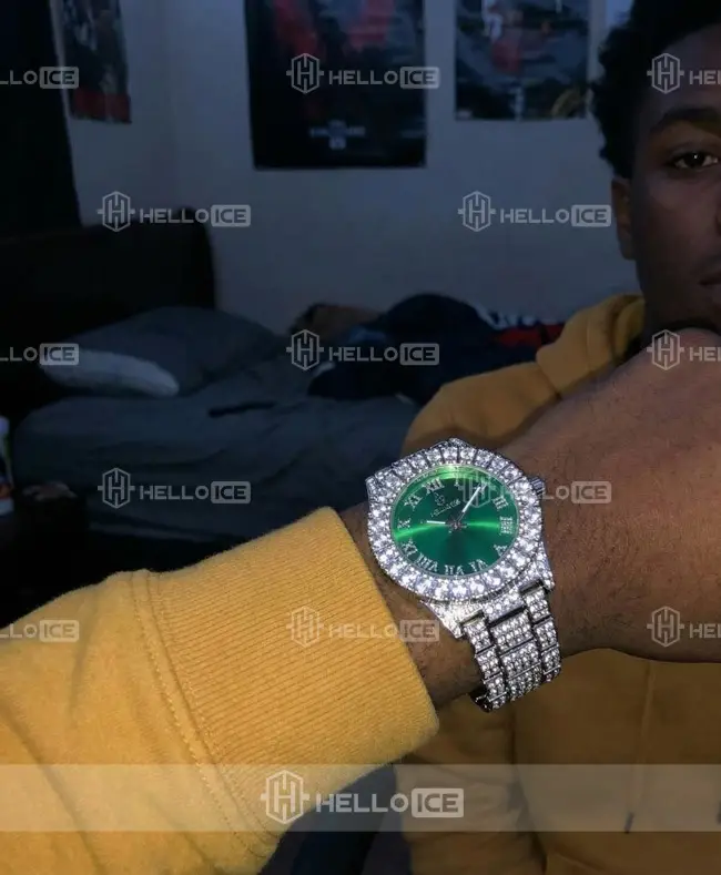 Helloice Review Image