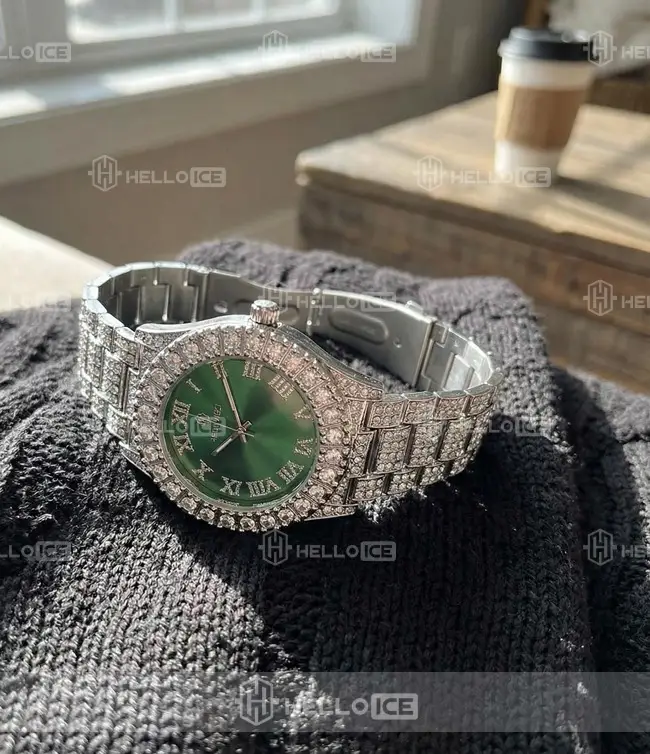 Helloice Review Image