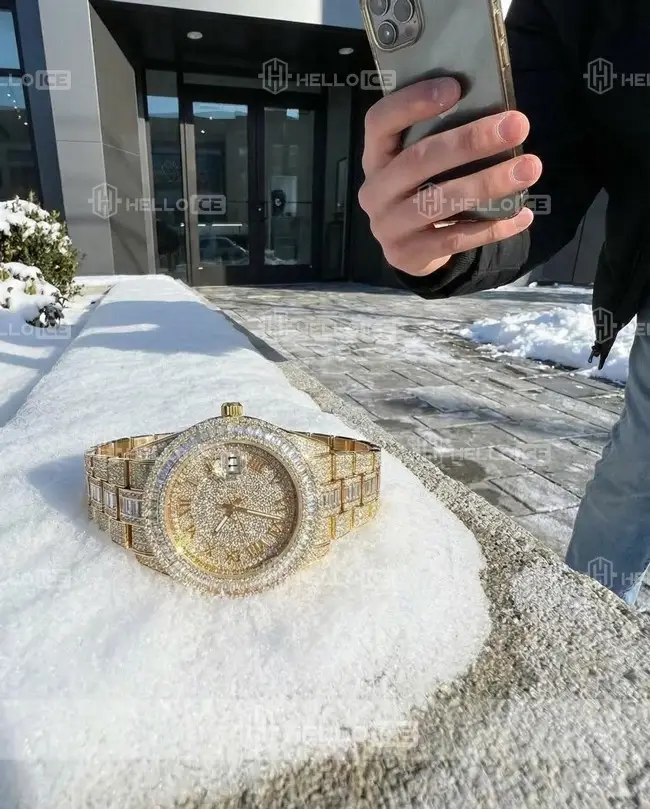 Helloice Review Image