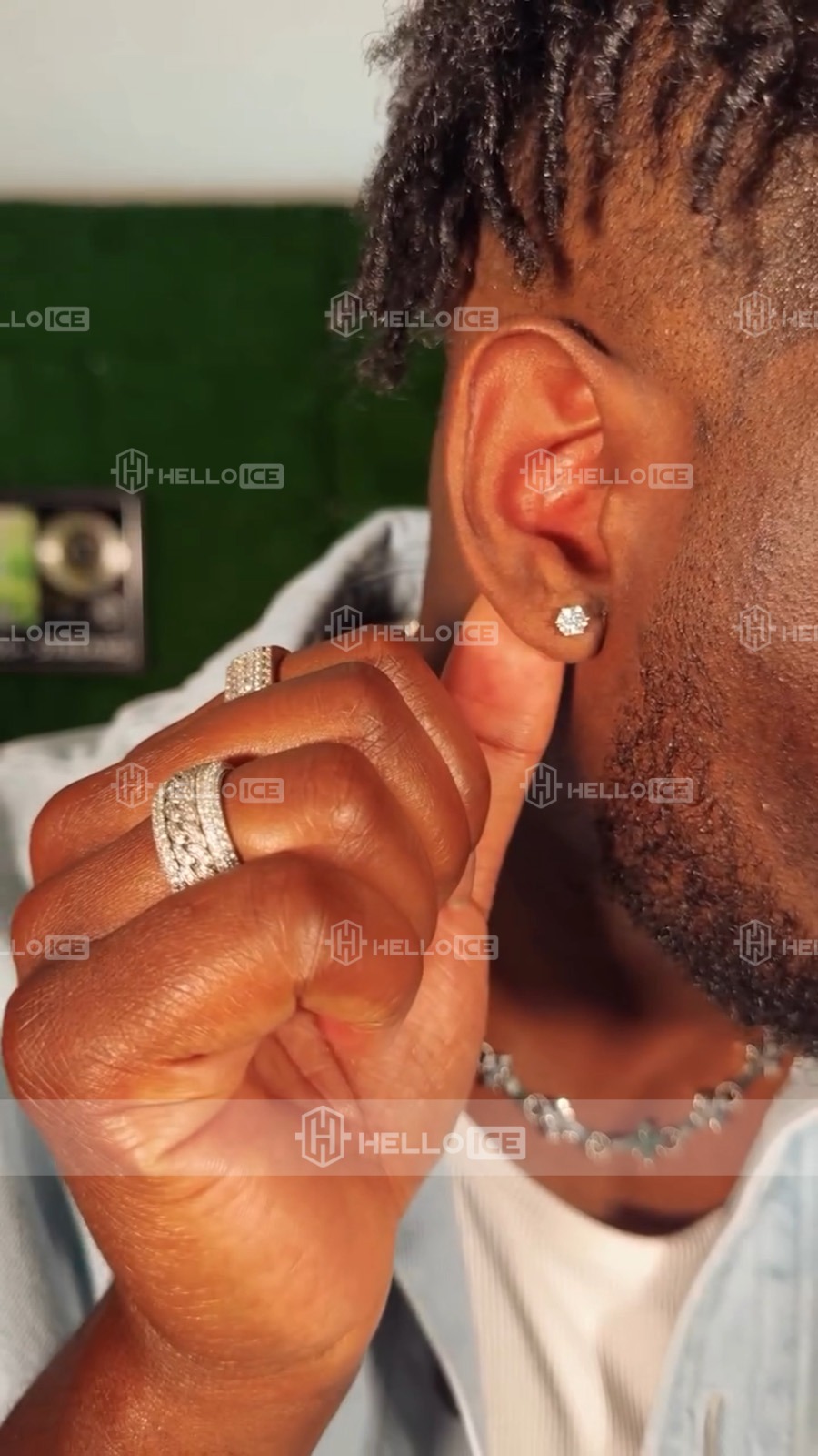 Helloice Review Image