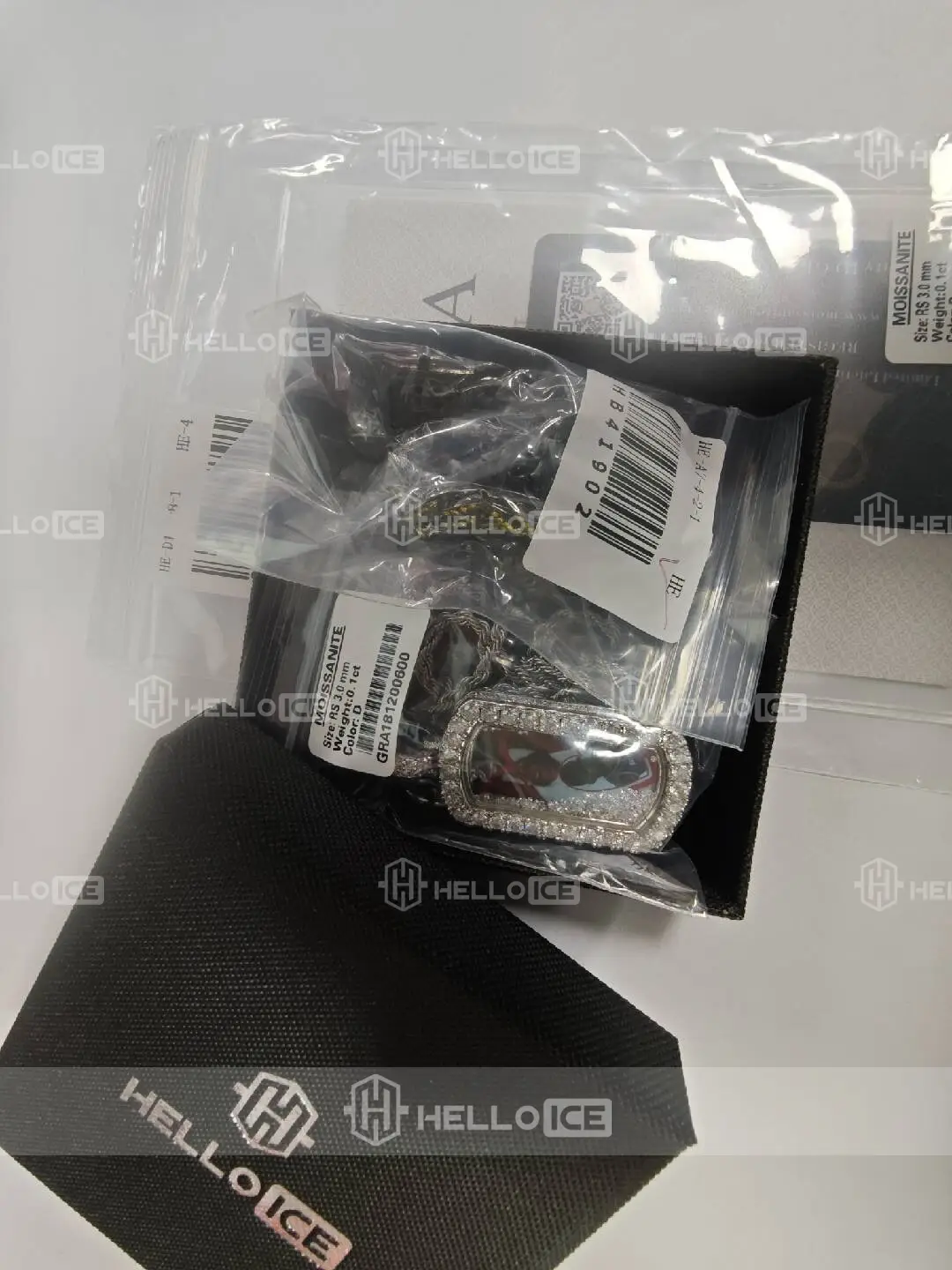 Helloice Review Image