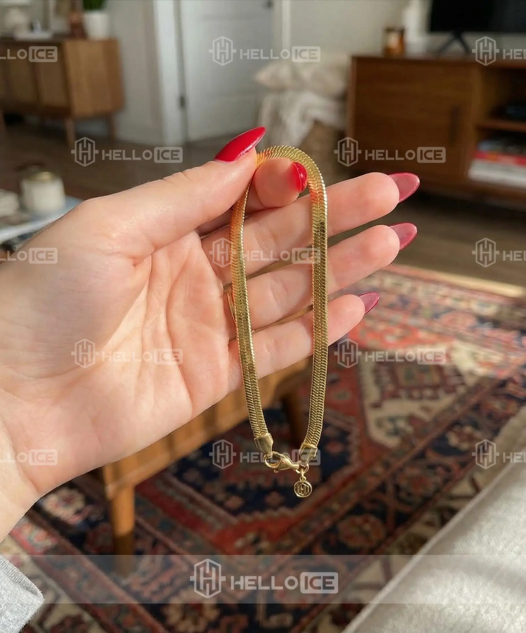 Helloice Review Image