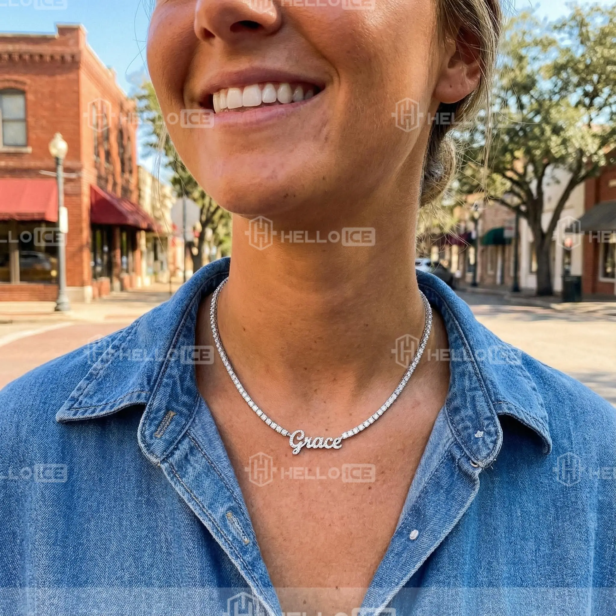 Helloice Review Image