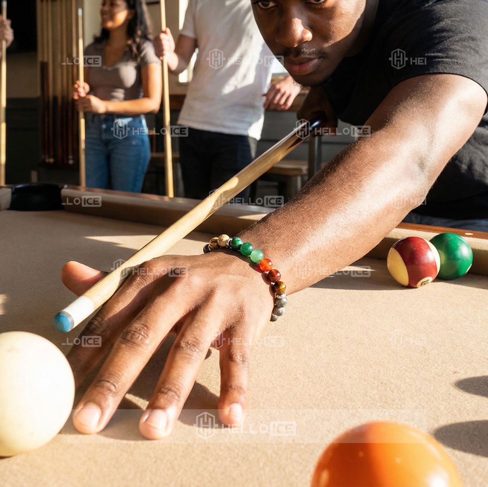 Helloice Review Image