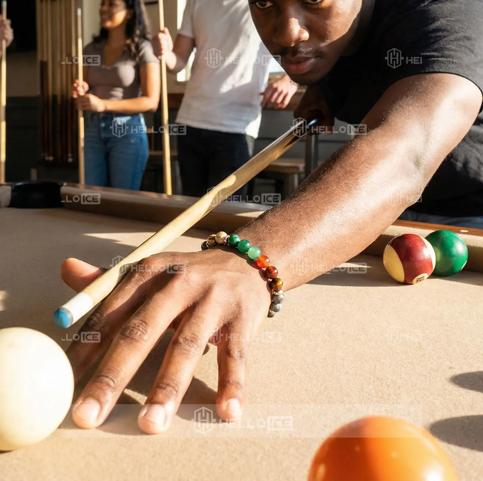 Helloice Review Image