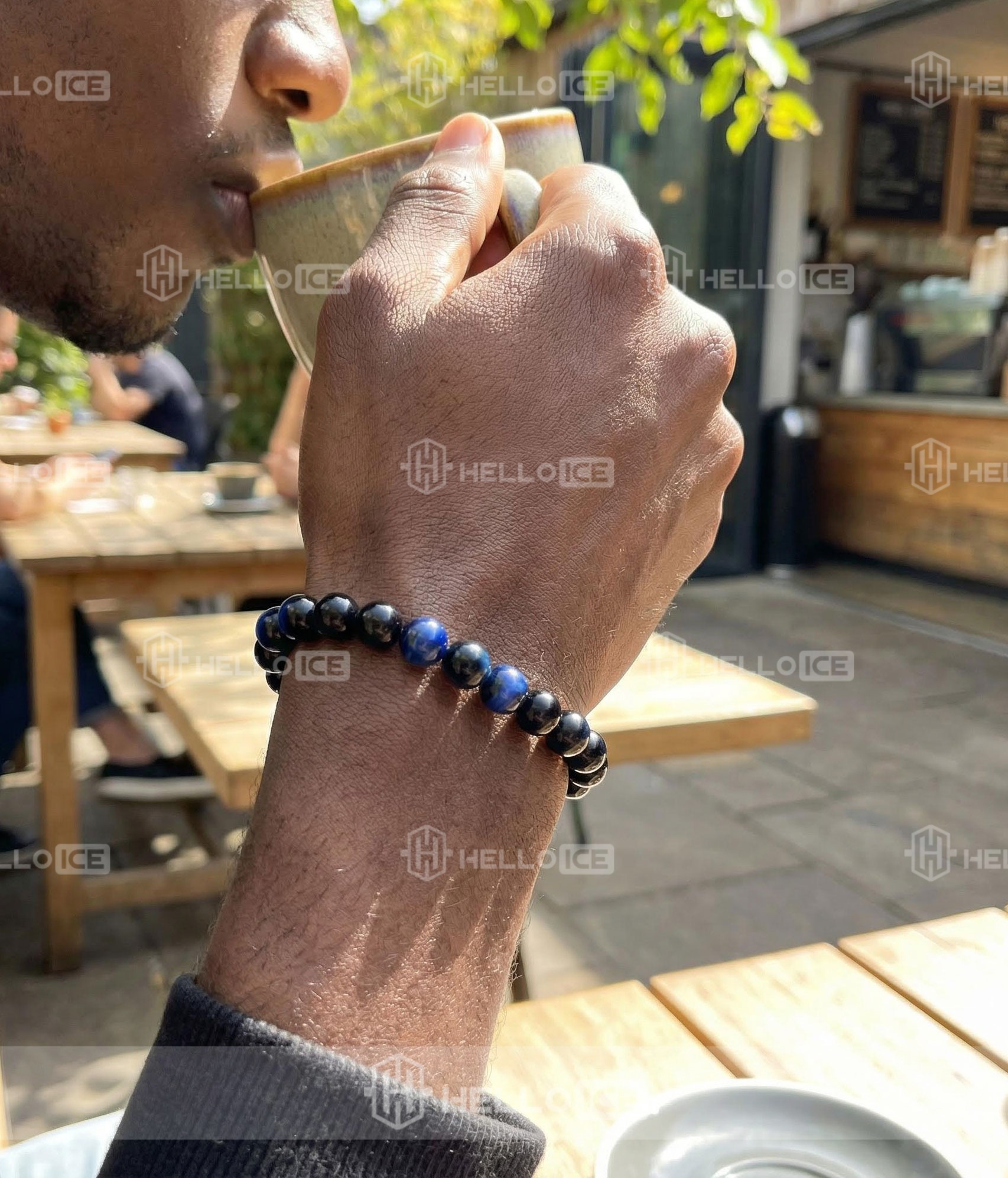 Helloice Review Image