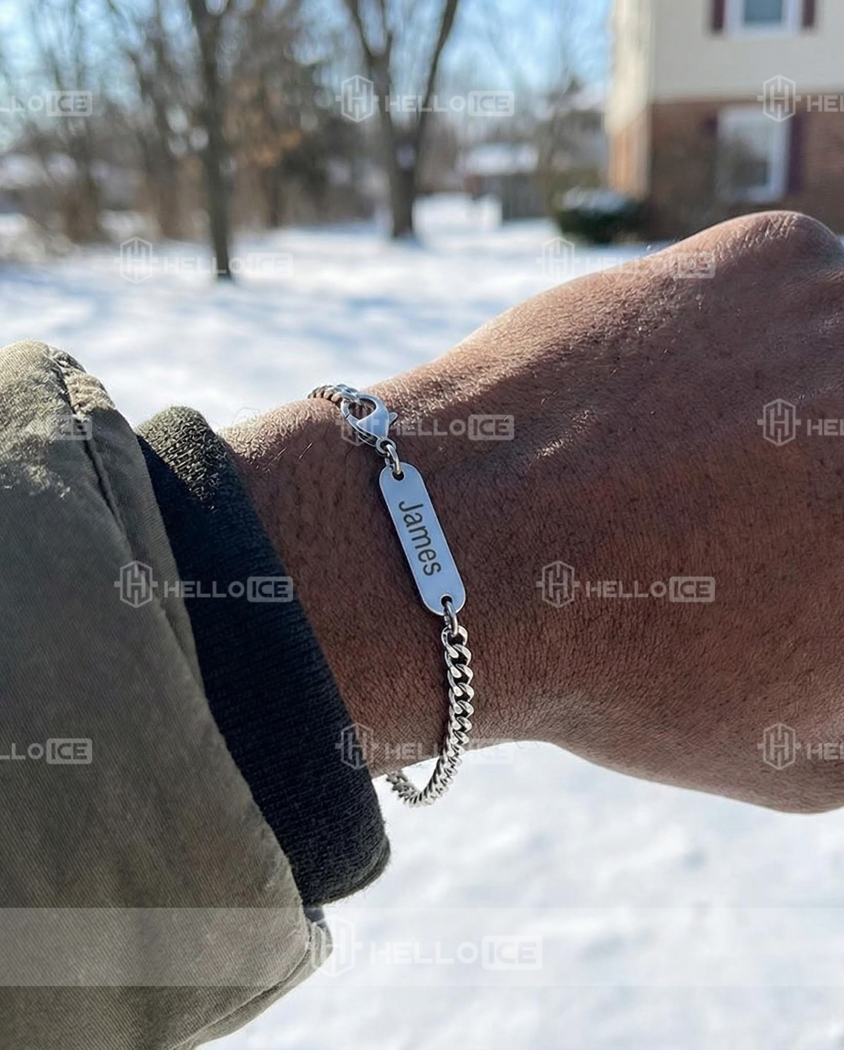 Helloice Review Image