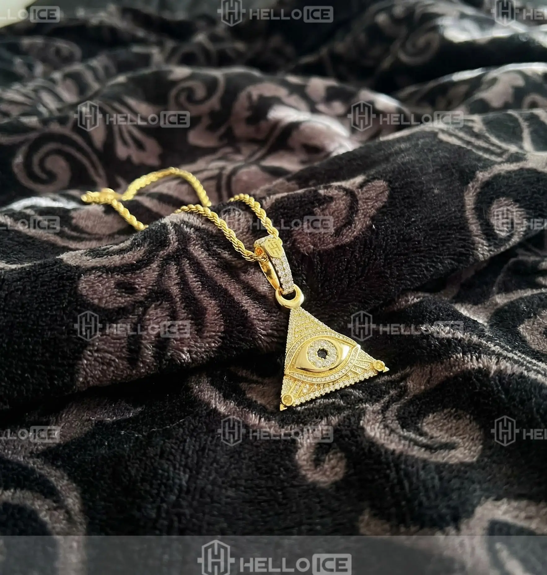 Helloice Review Image