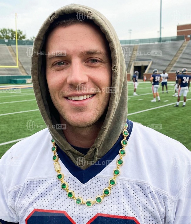 Helloice Review Image