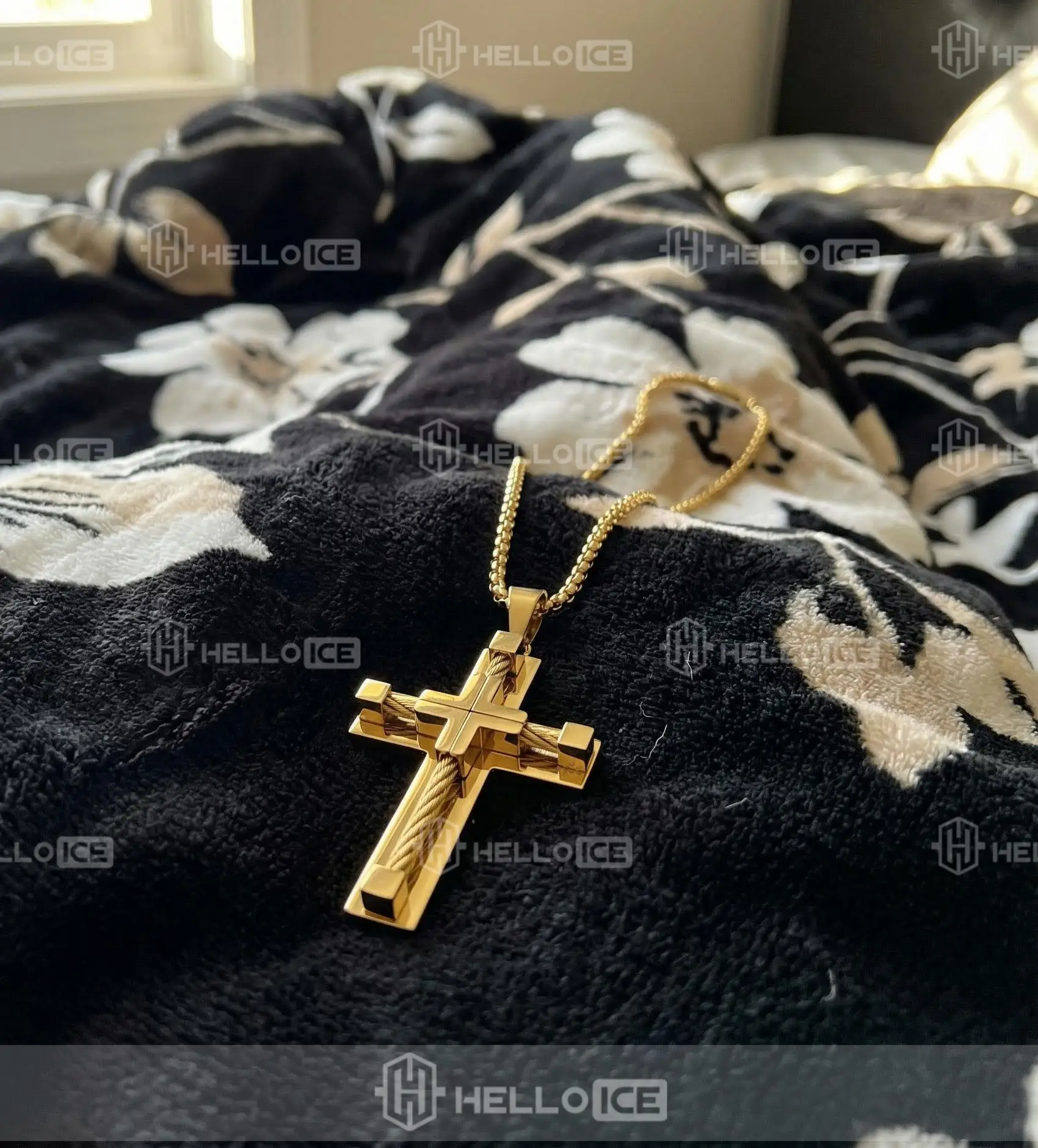 Helloice Review Image