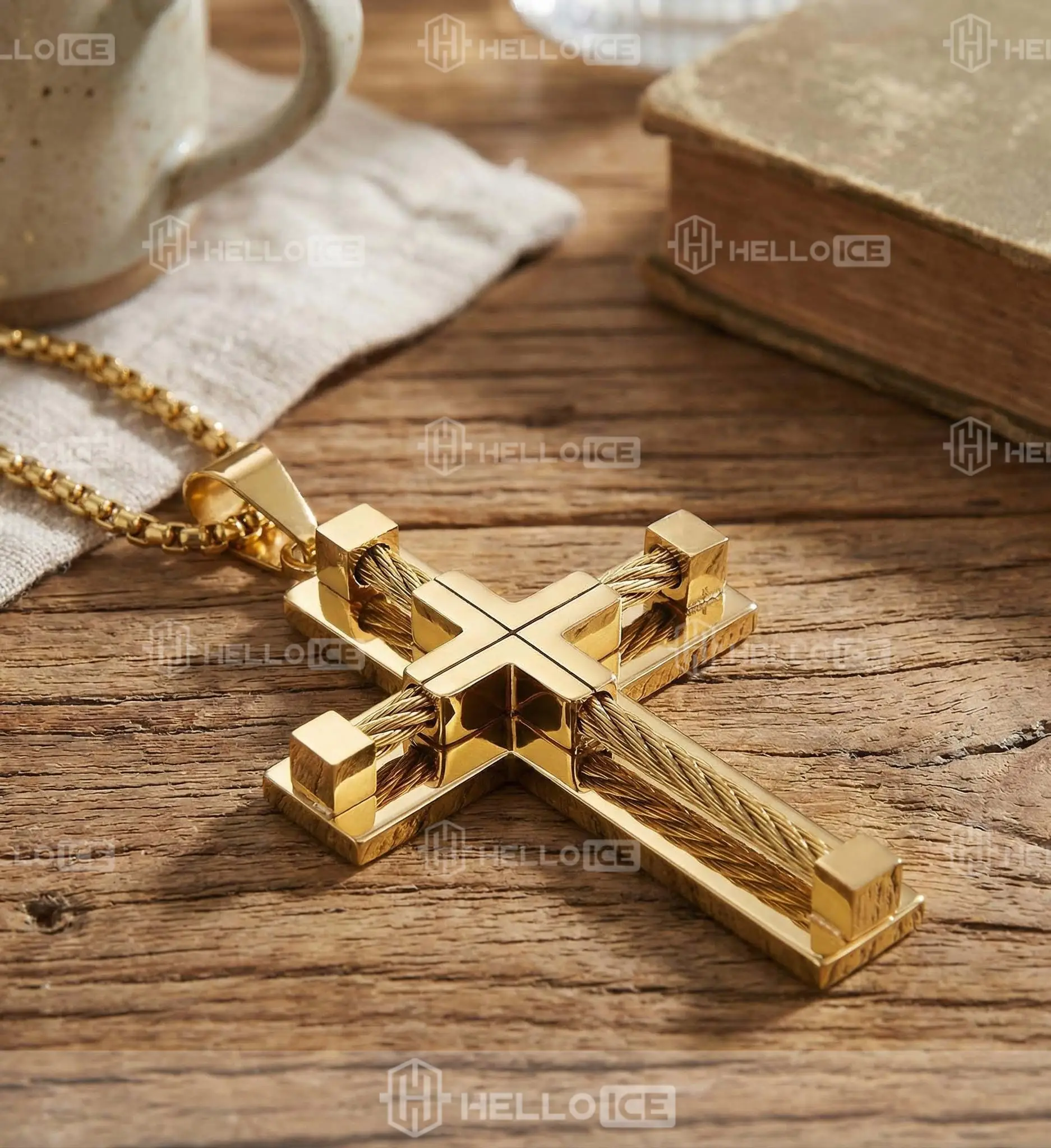 Helloice Review Image