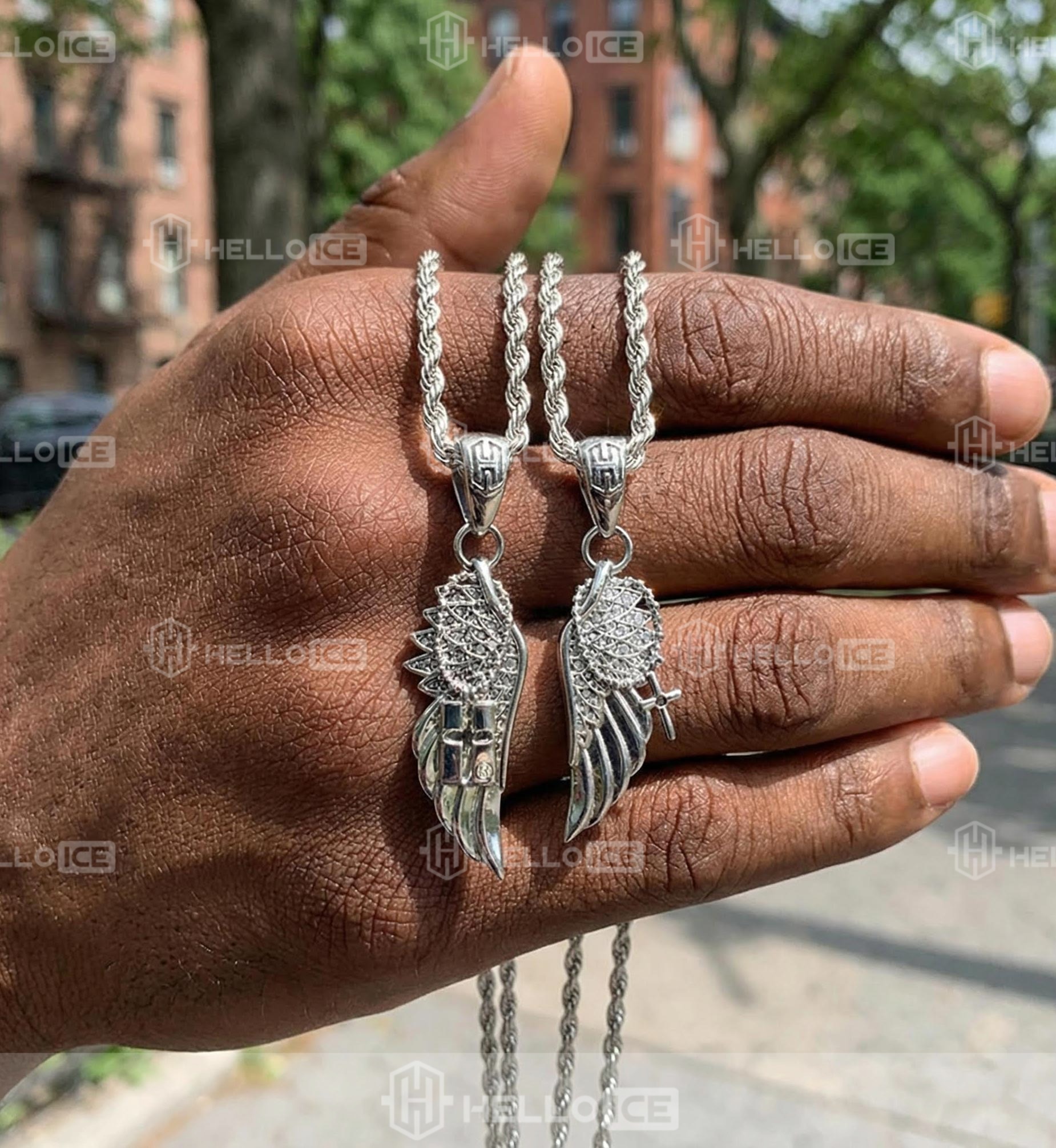 Helloice Review Image