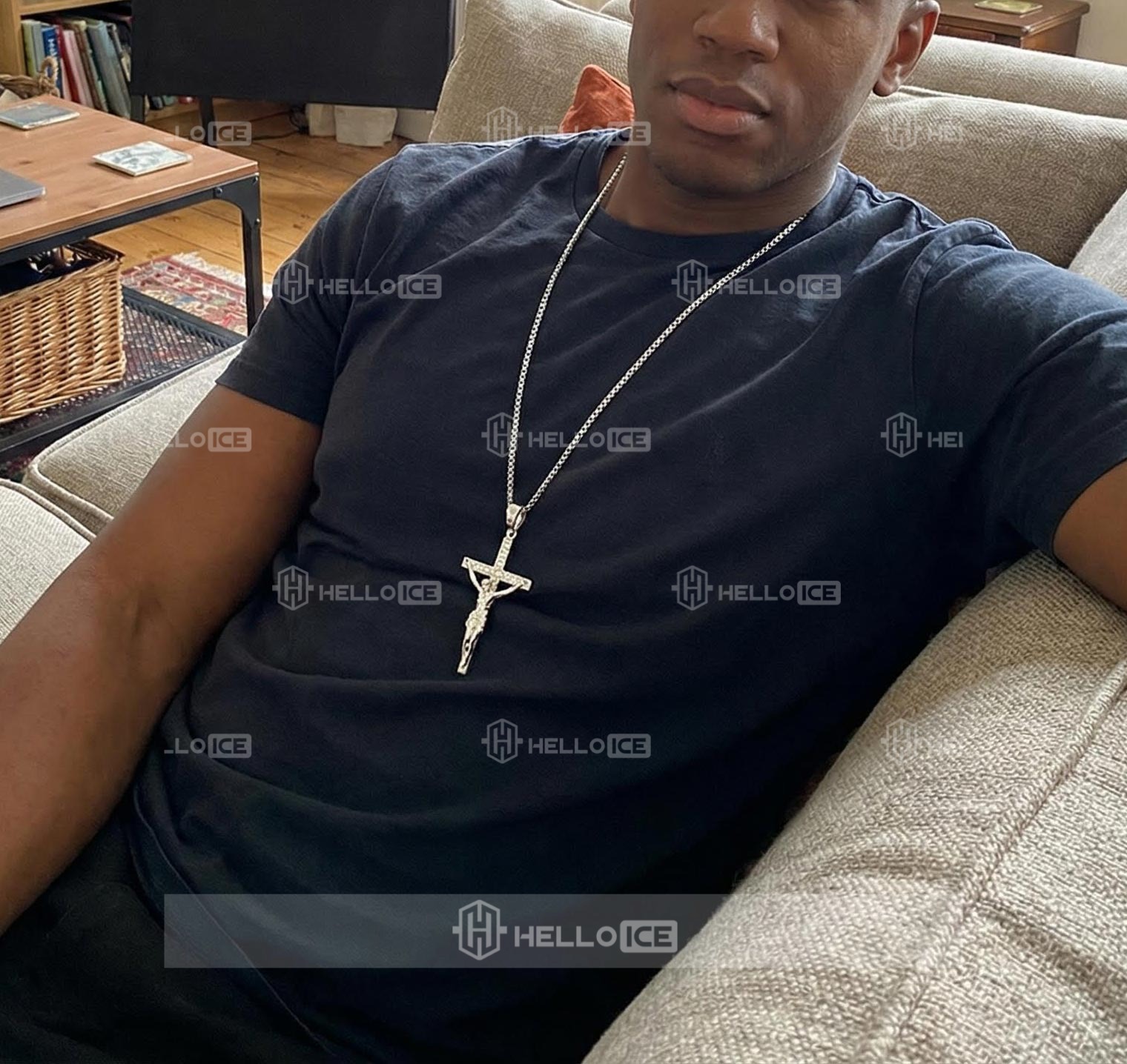 Helloice Review Image