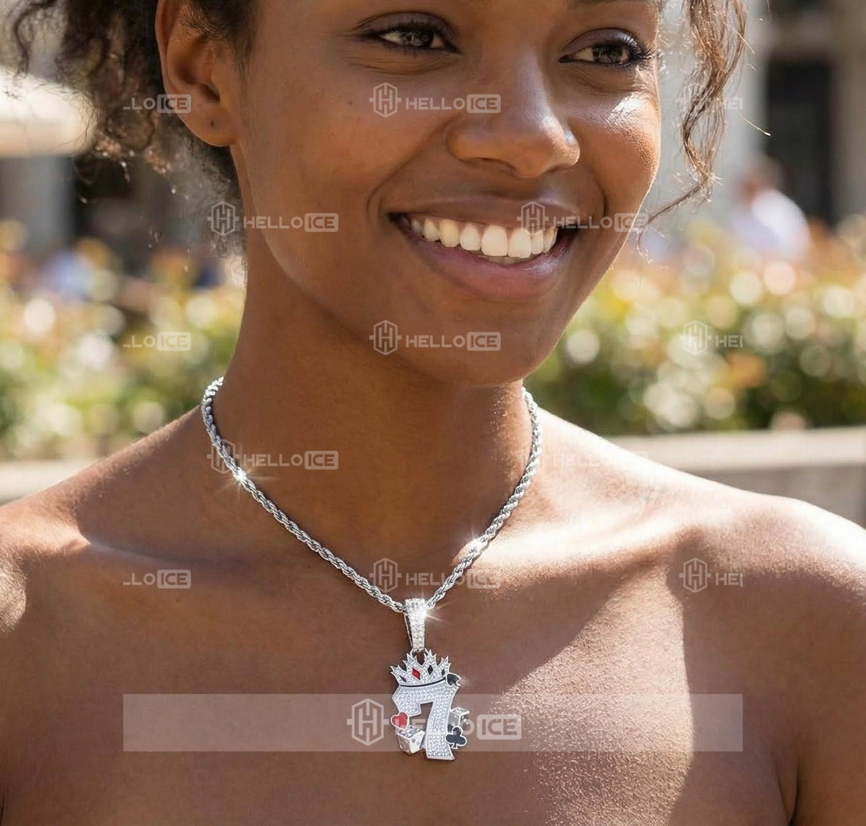 Helloice Review Image