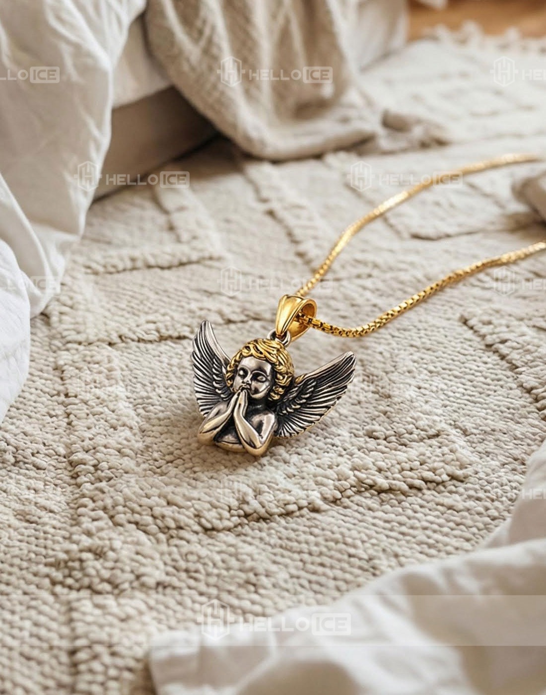 Helloice Review Image