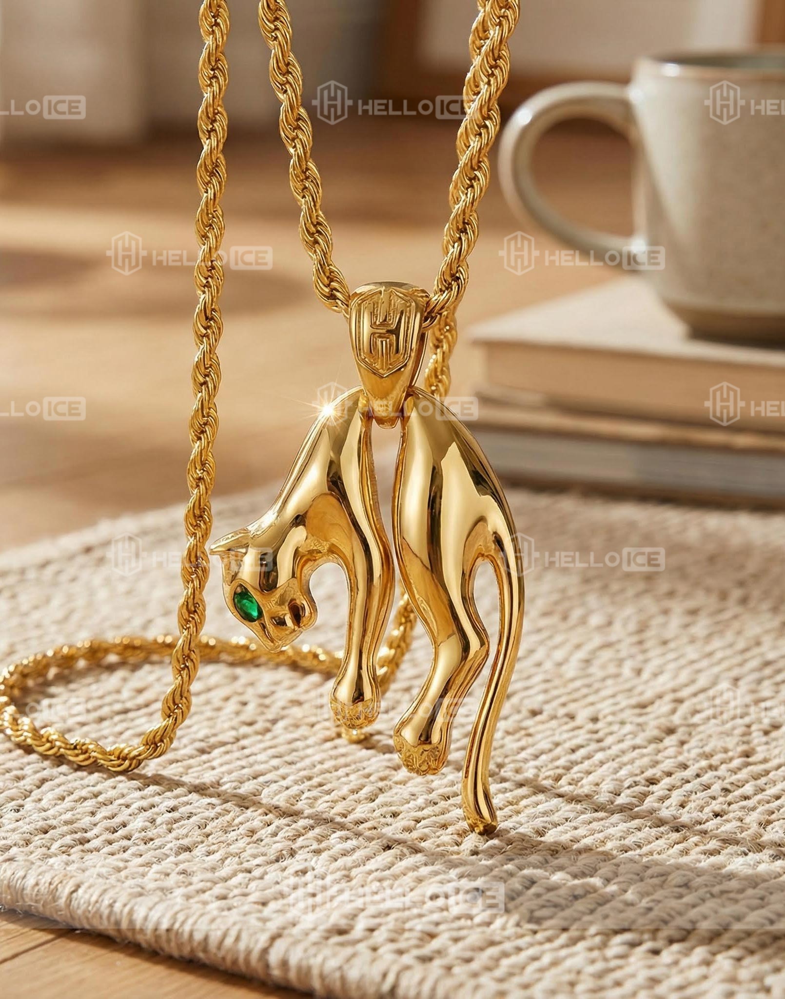 Helloice Review Image