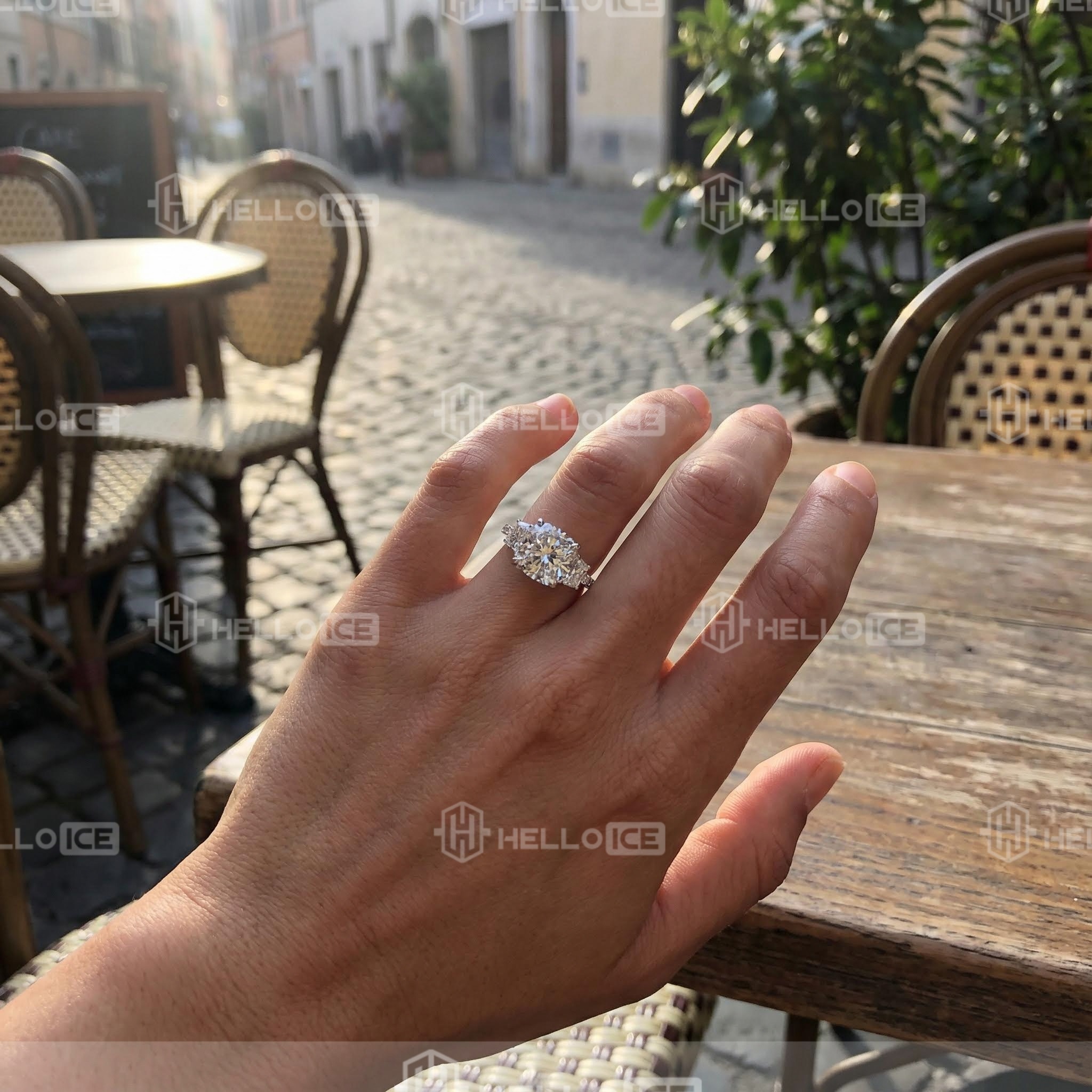 Helloice Review Image