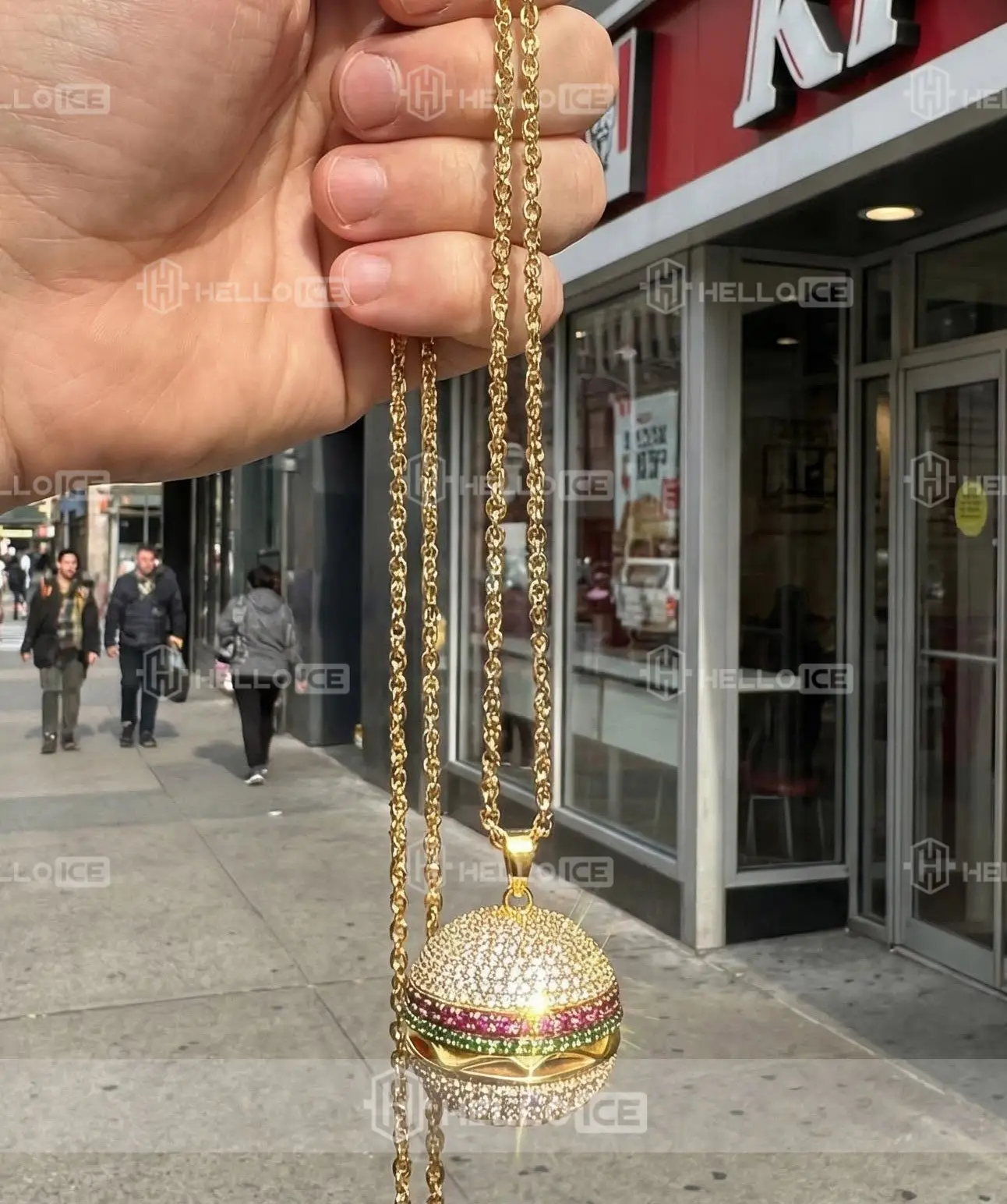 Helloice Review Image