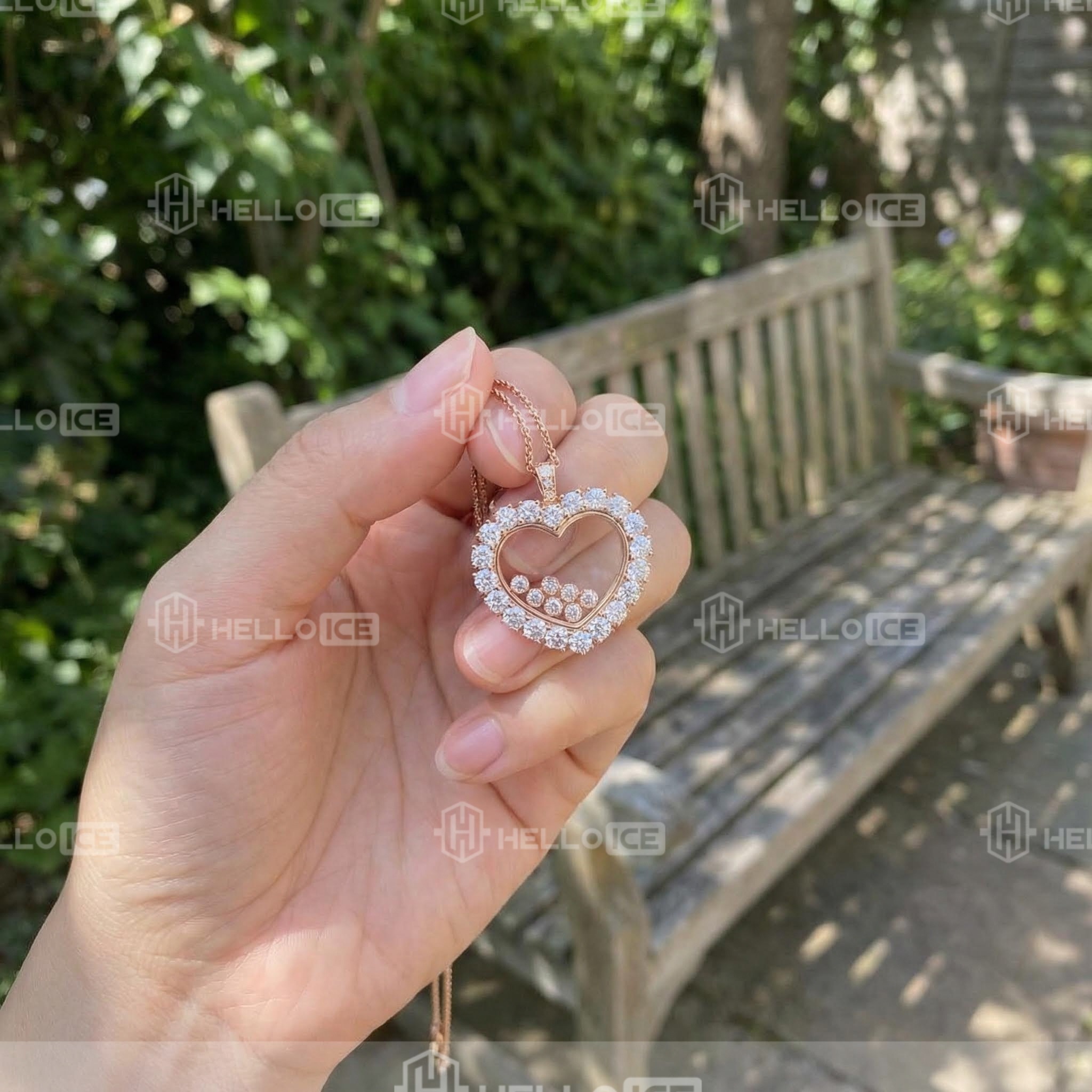 Helloice Review Image