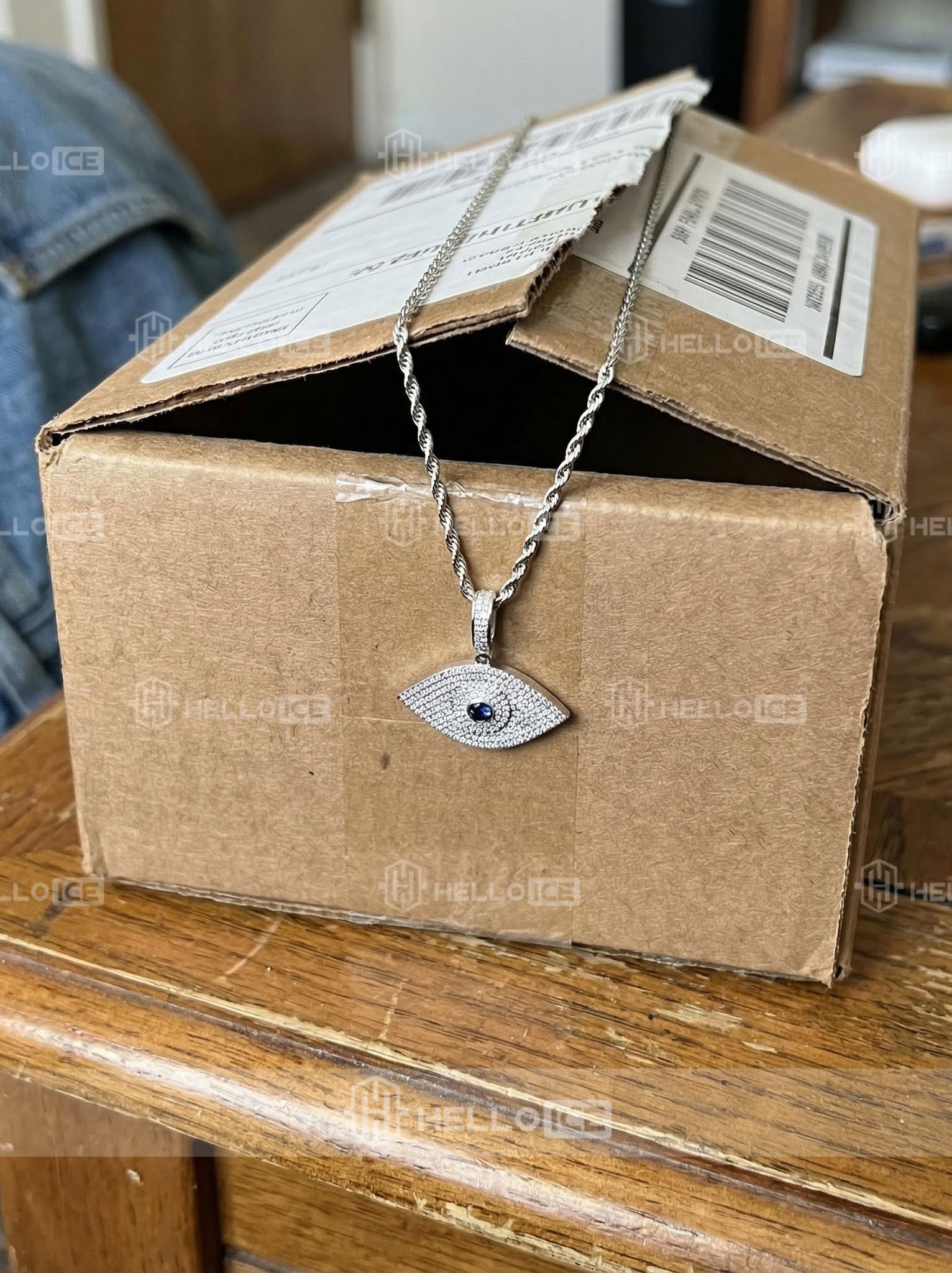 Helloice Review Image