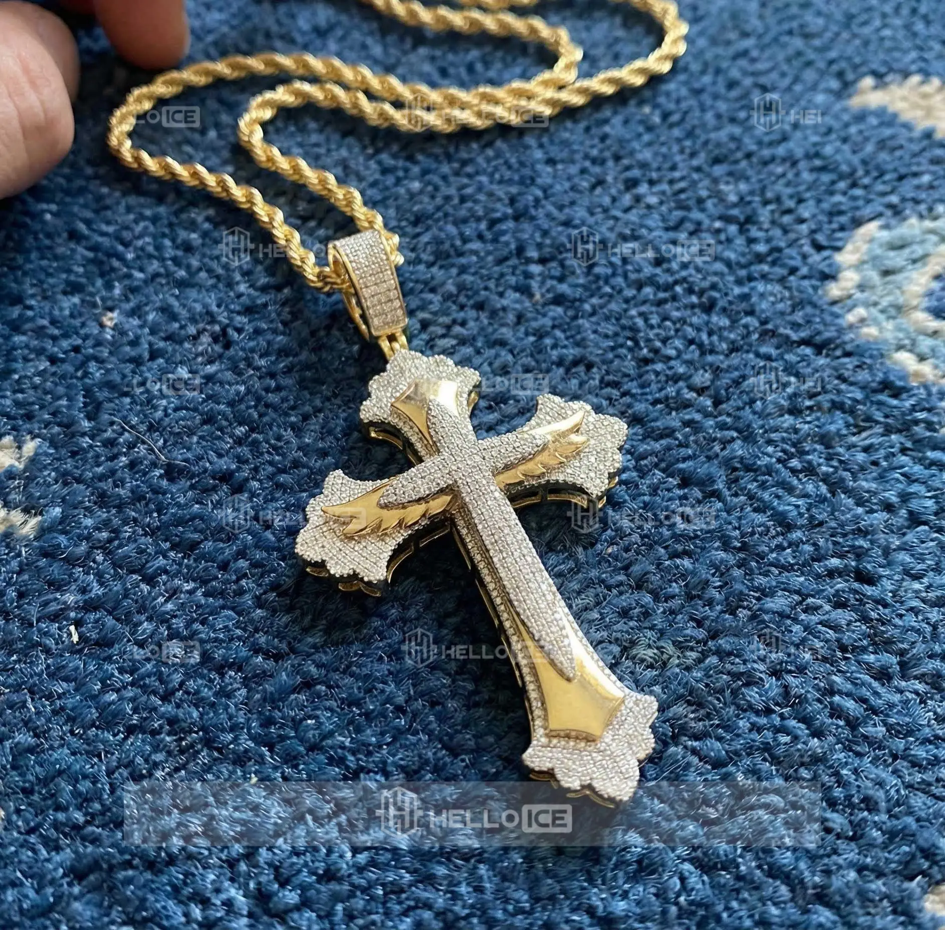 Helloice Review Image