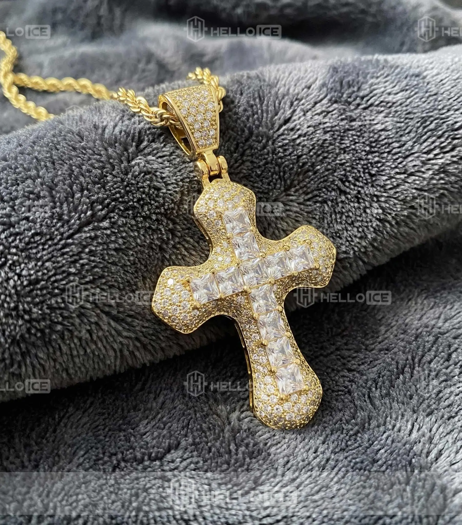 Helloice Review Image