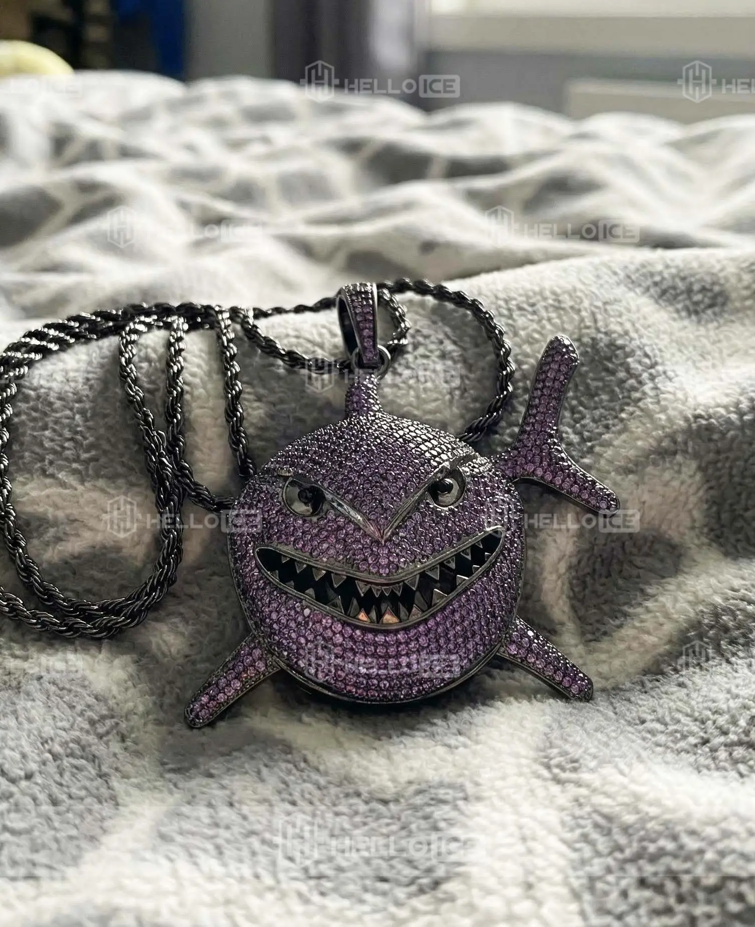 Helloice Review Image