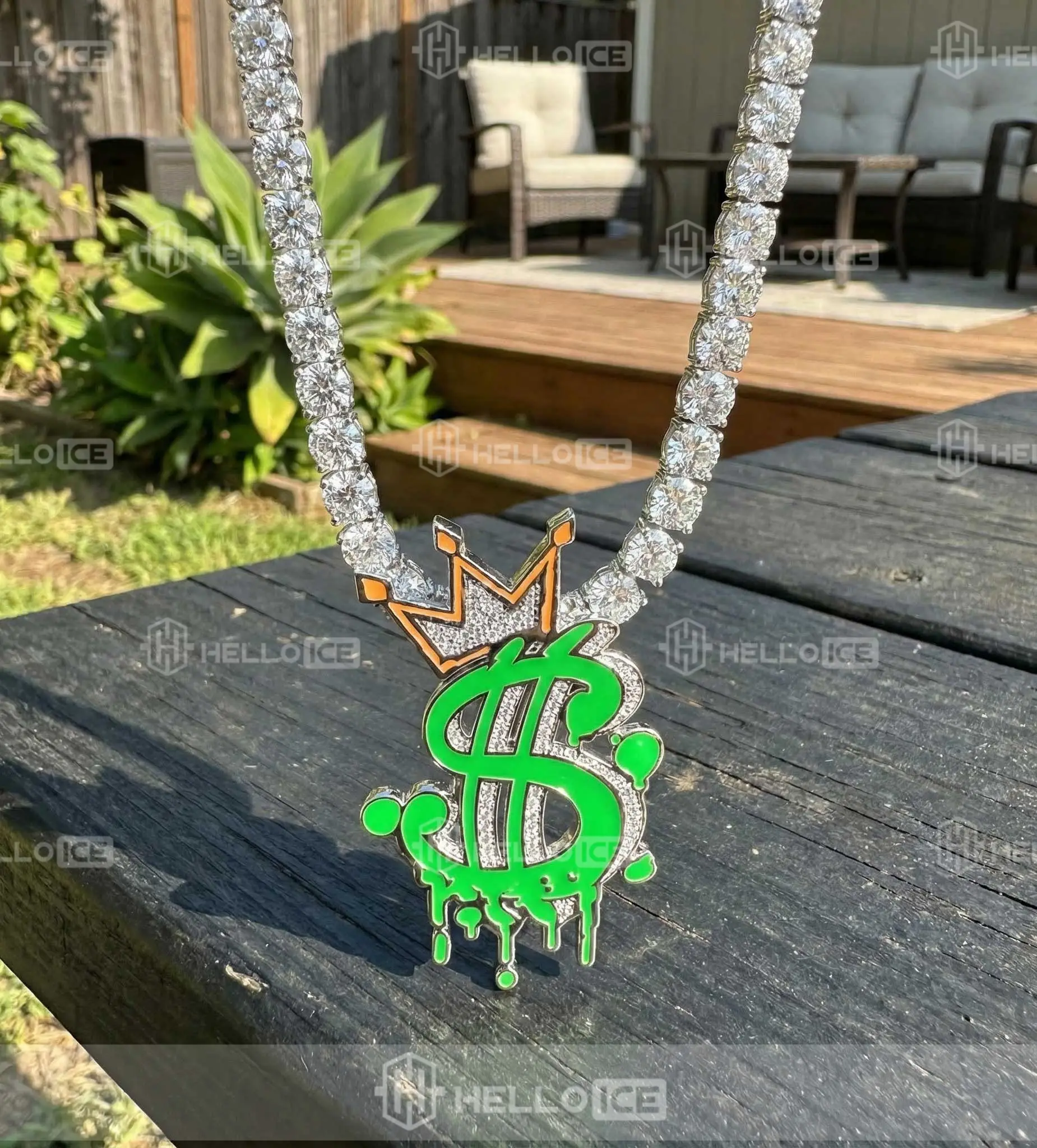 Helloice Review Image