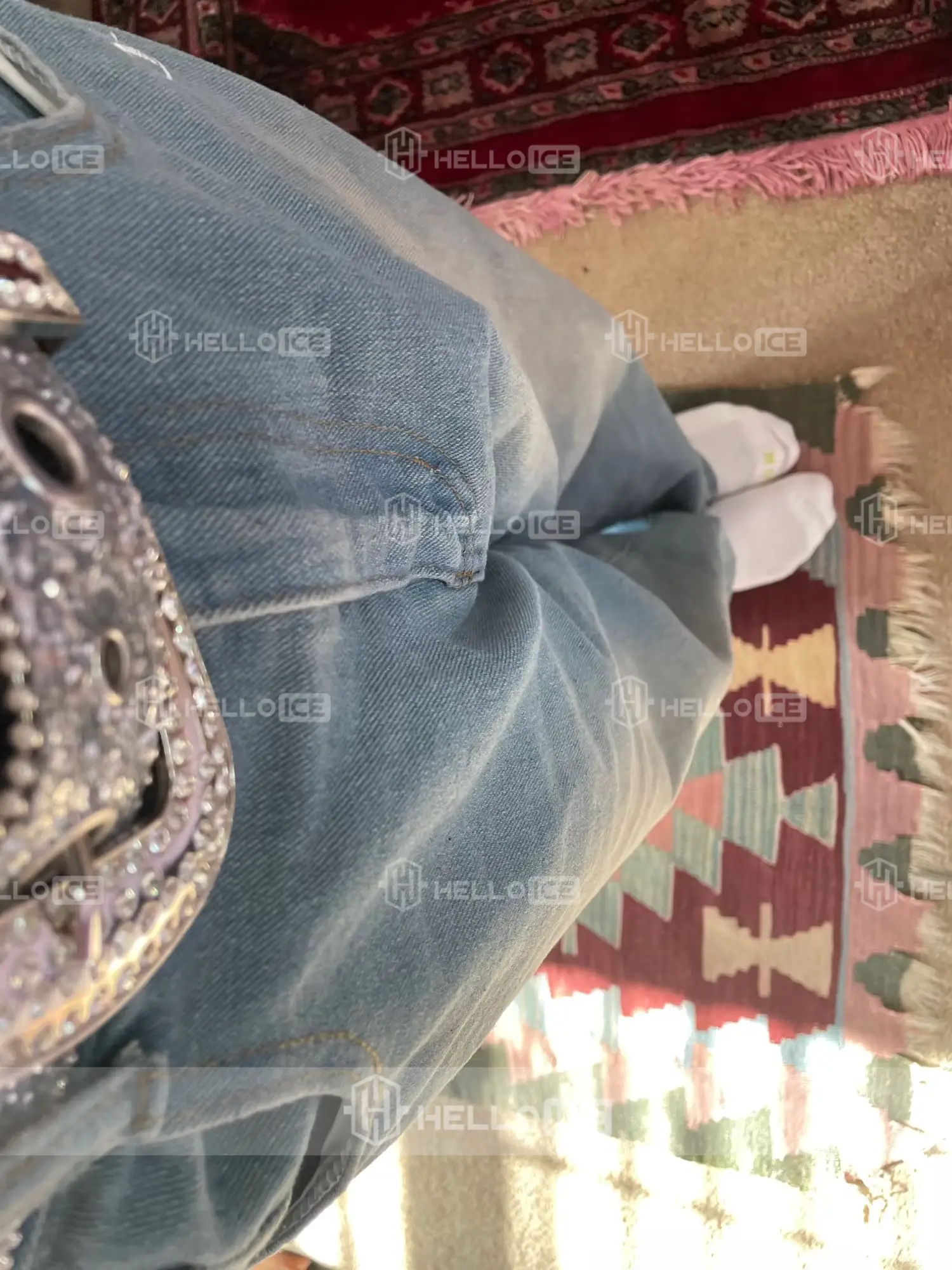 Helloice Review Image