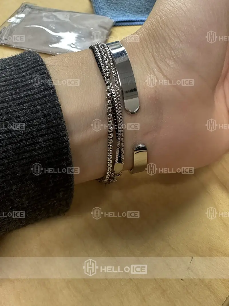 Helloice Review Image