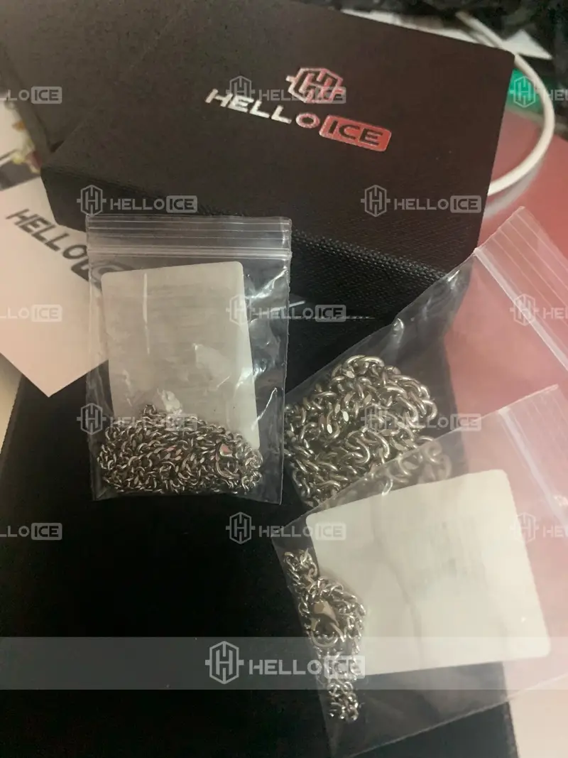 Helloice Review Image