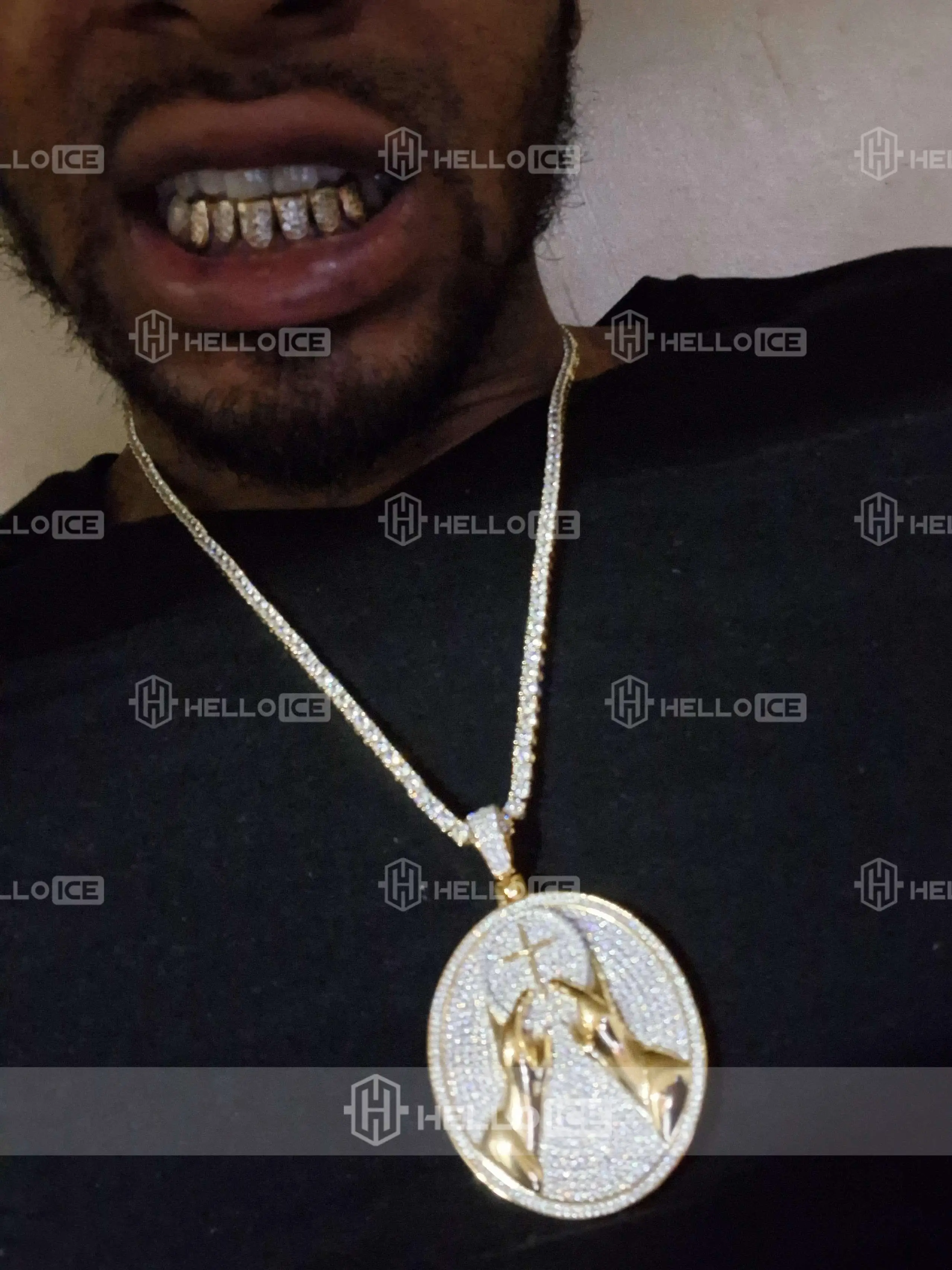 Helloice Review Image