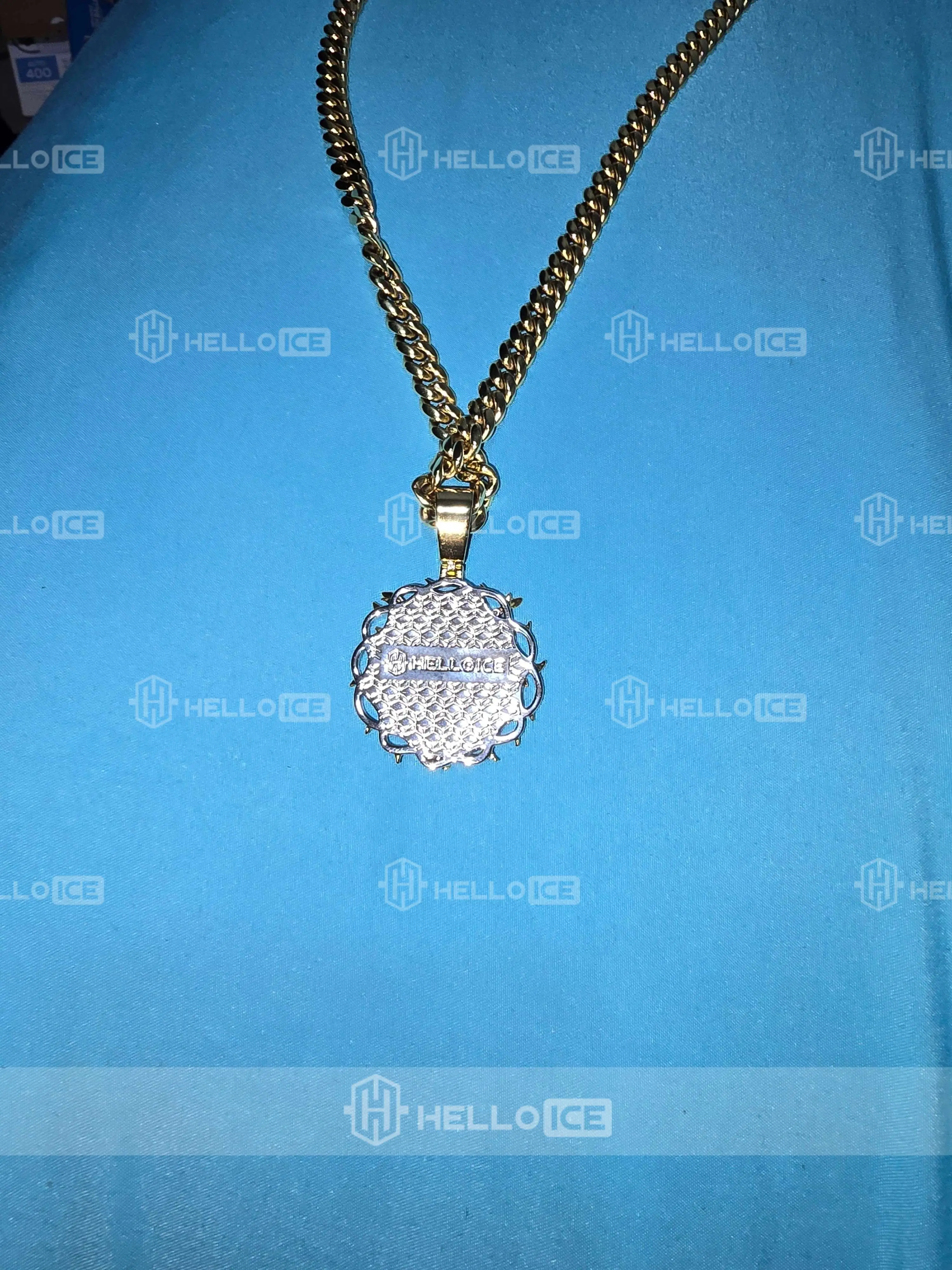 Helloice Review Image