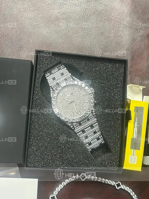 Helloice Review Image