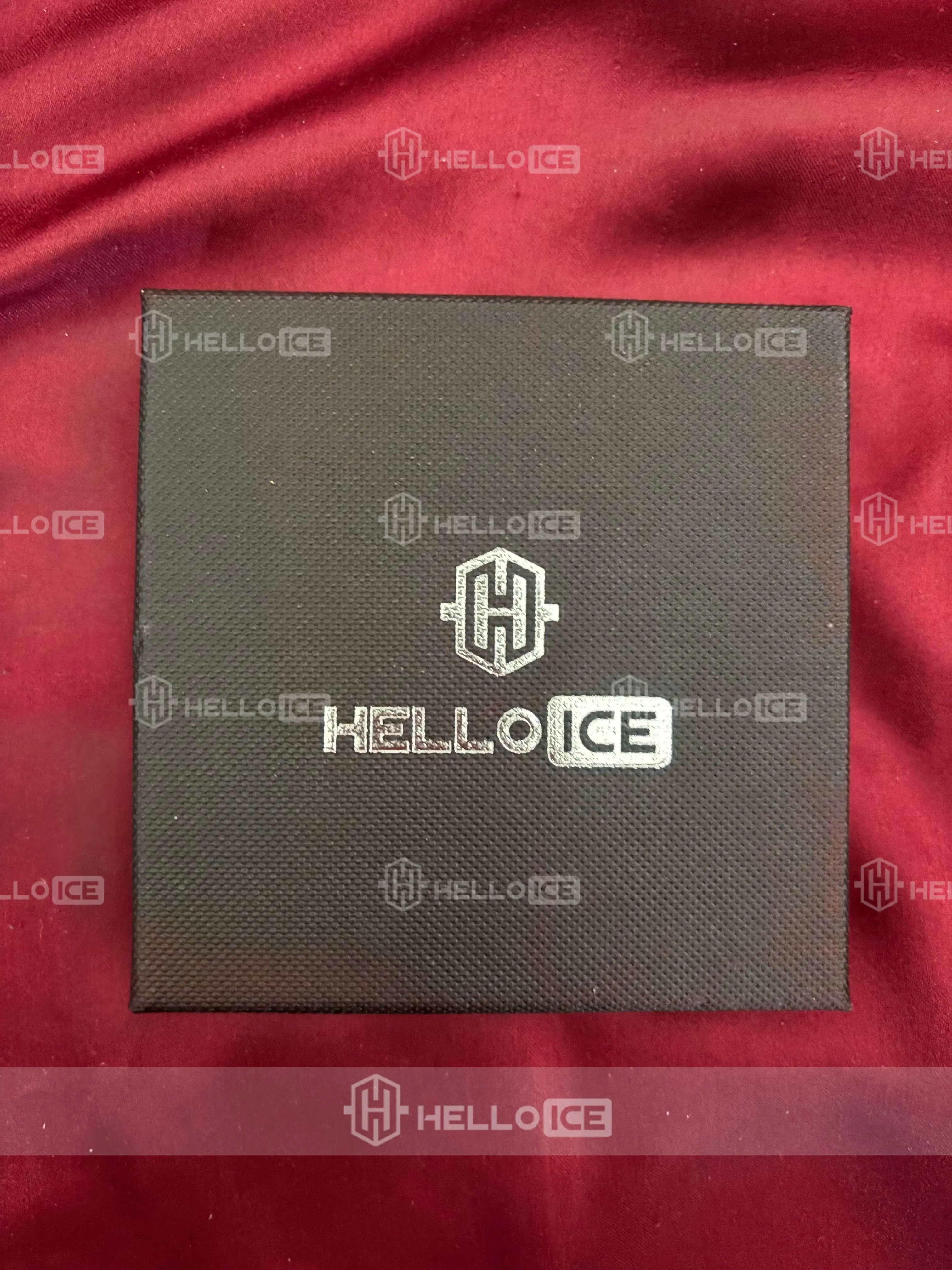 Helloice Review Image