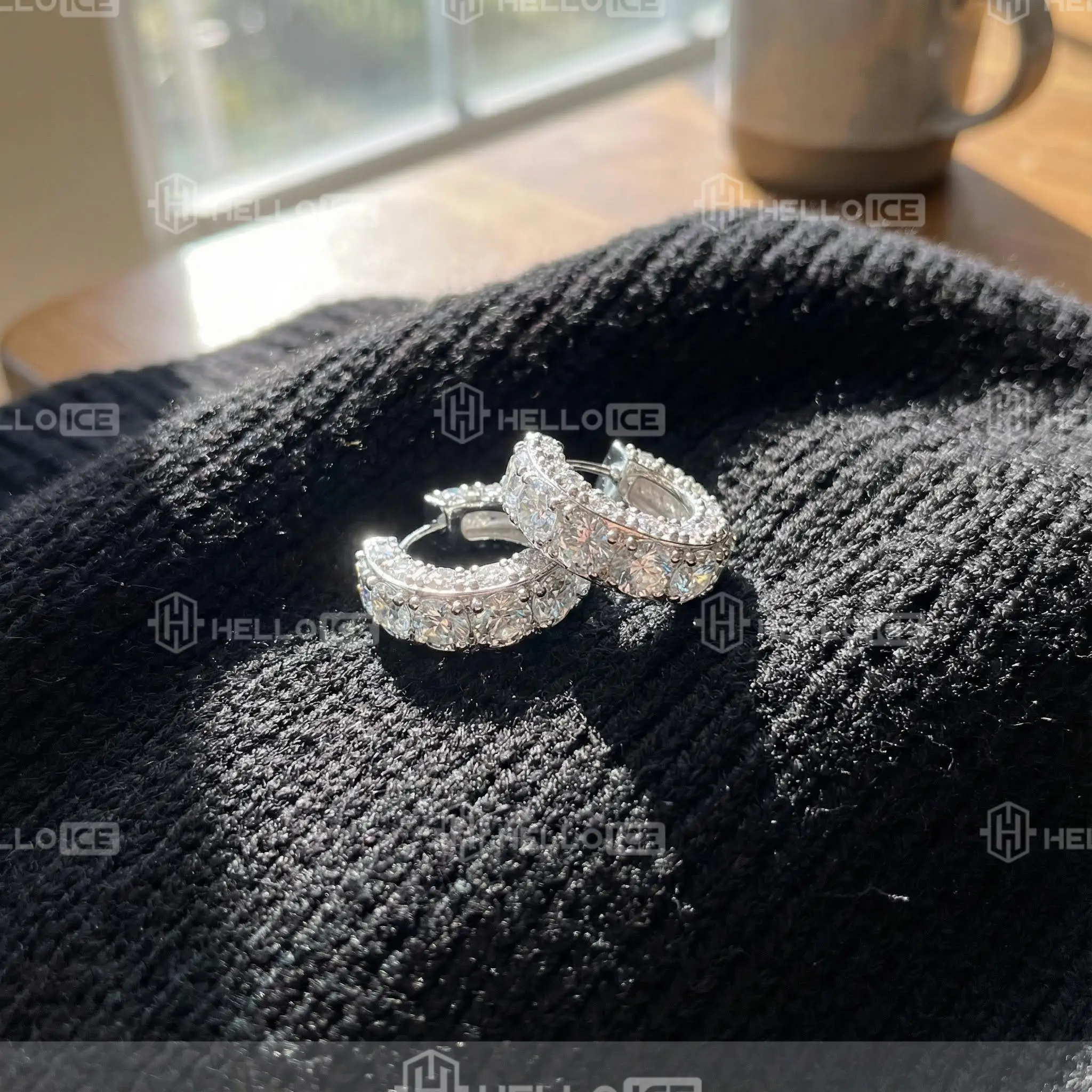 Helloice Review Image