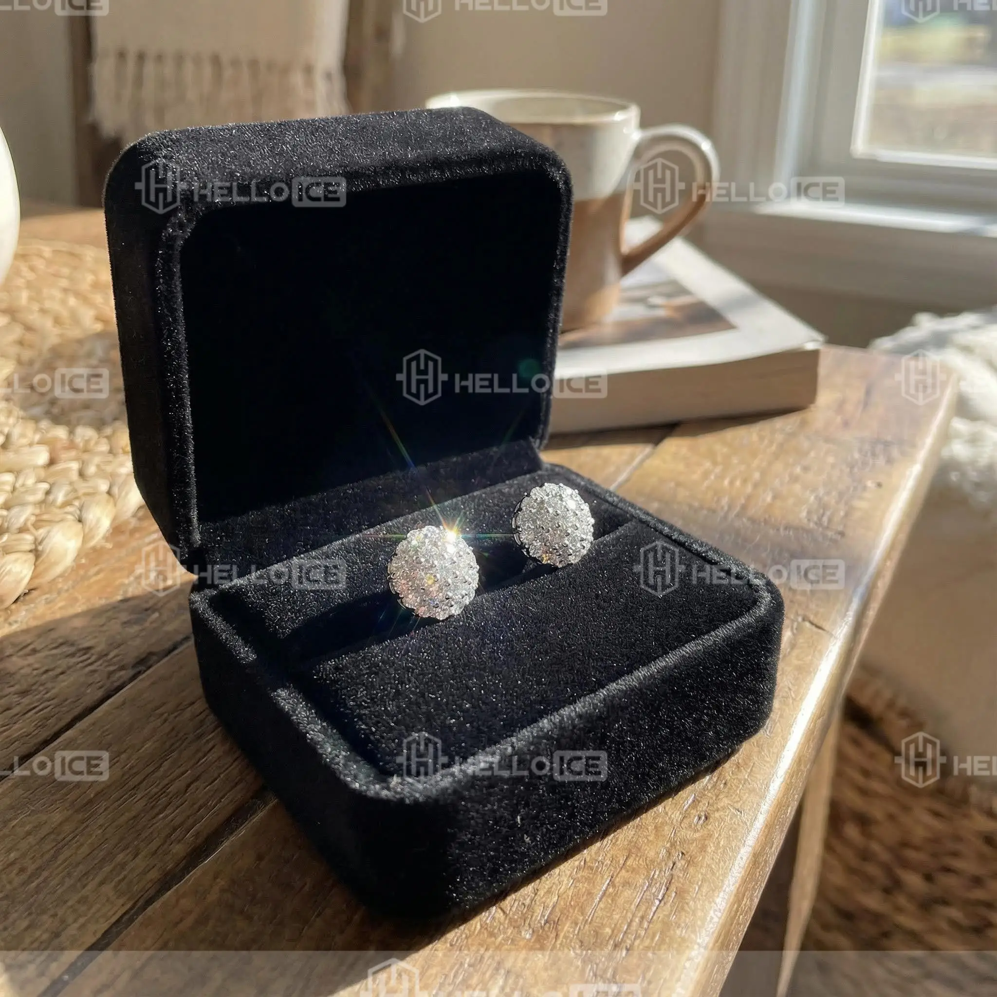 Helloice Review Image