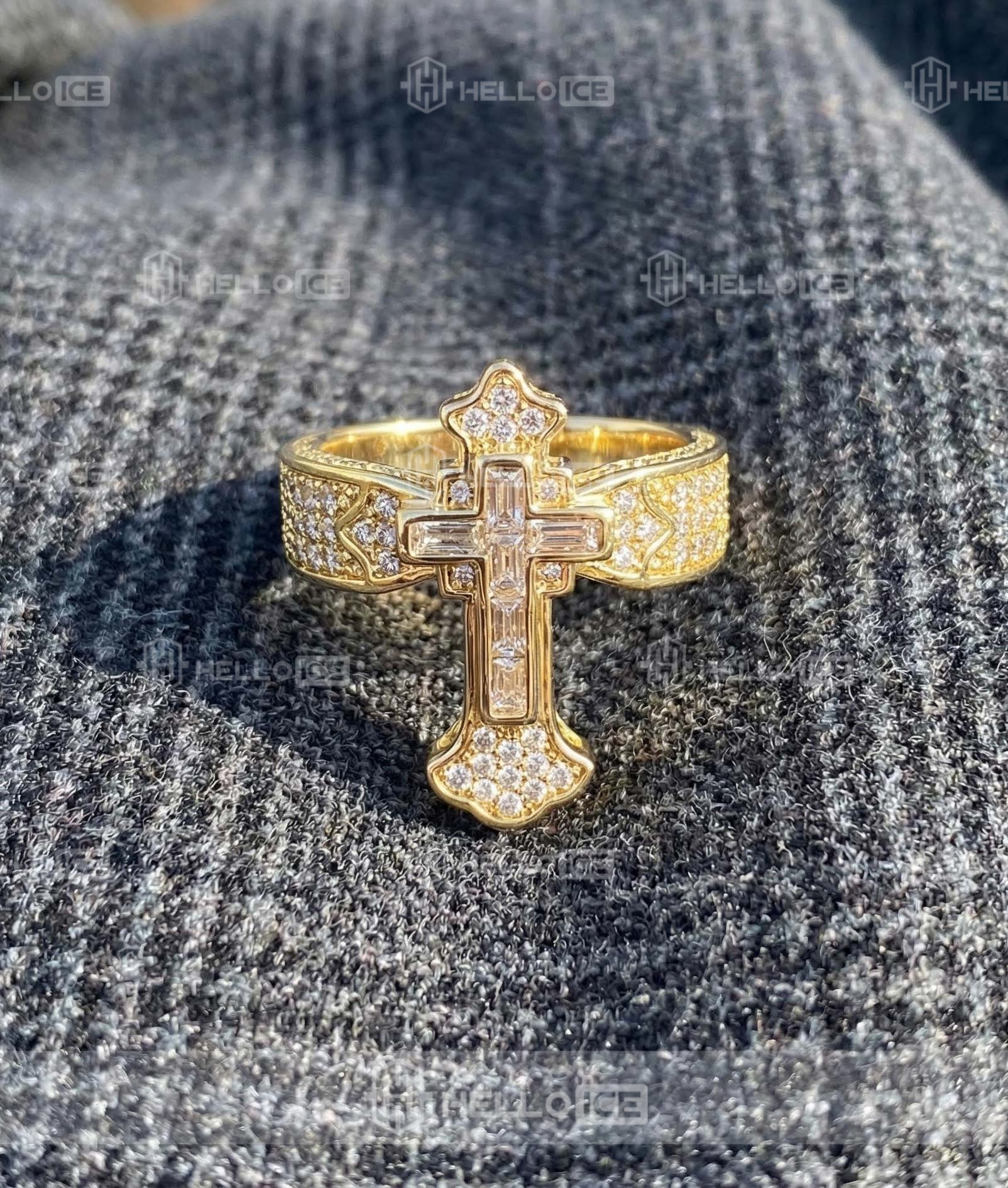 Helloice Review Image