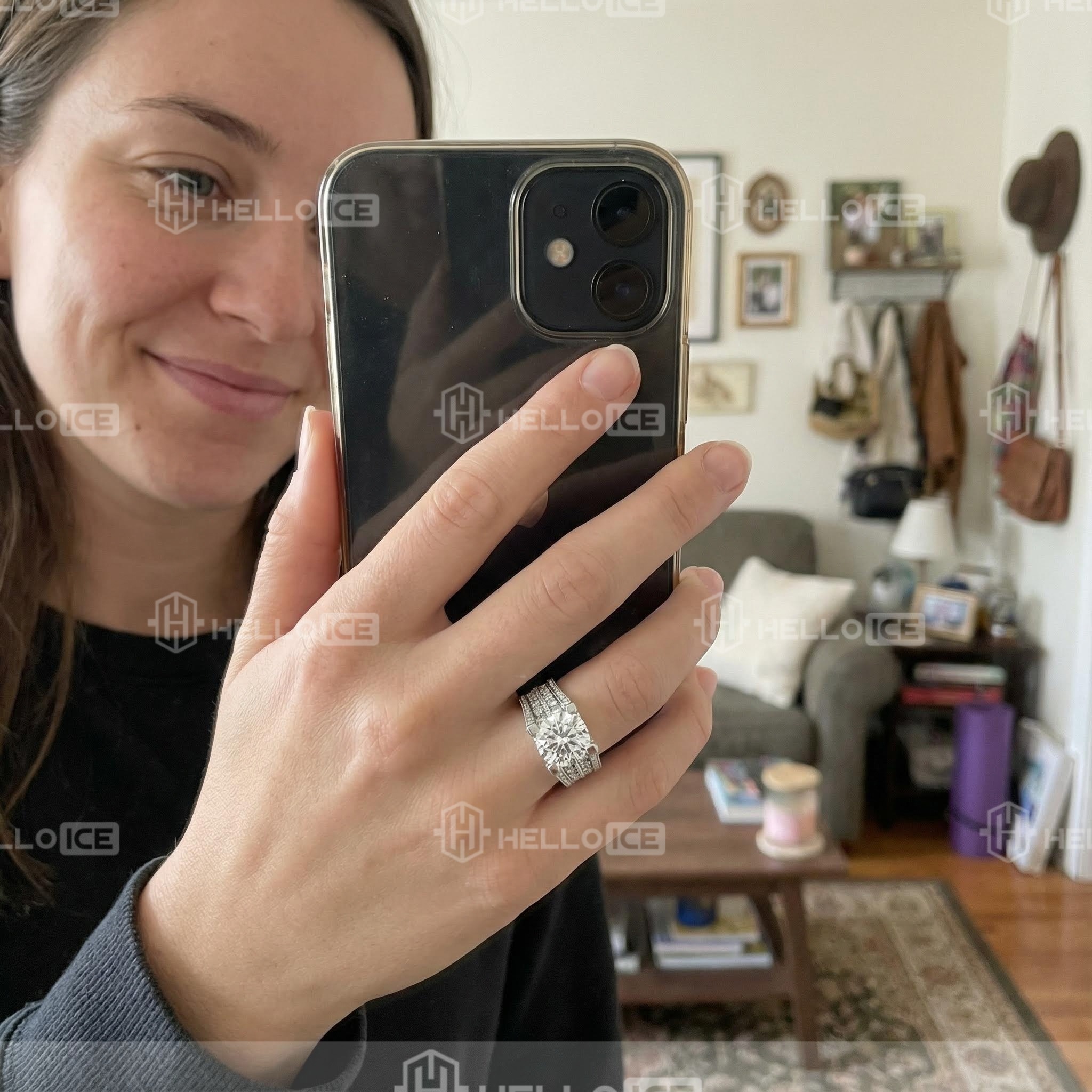 Helloice Review Image