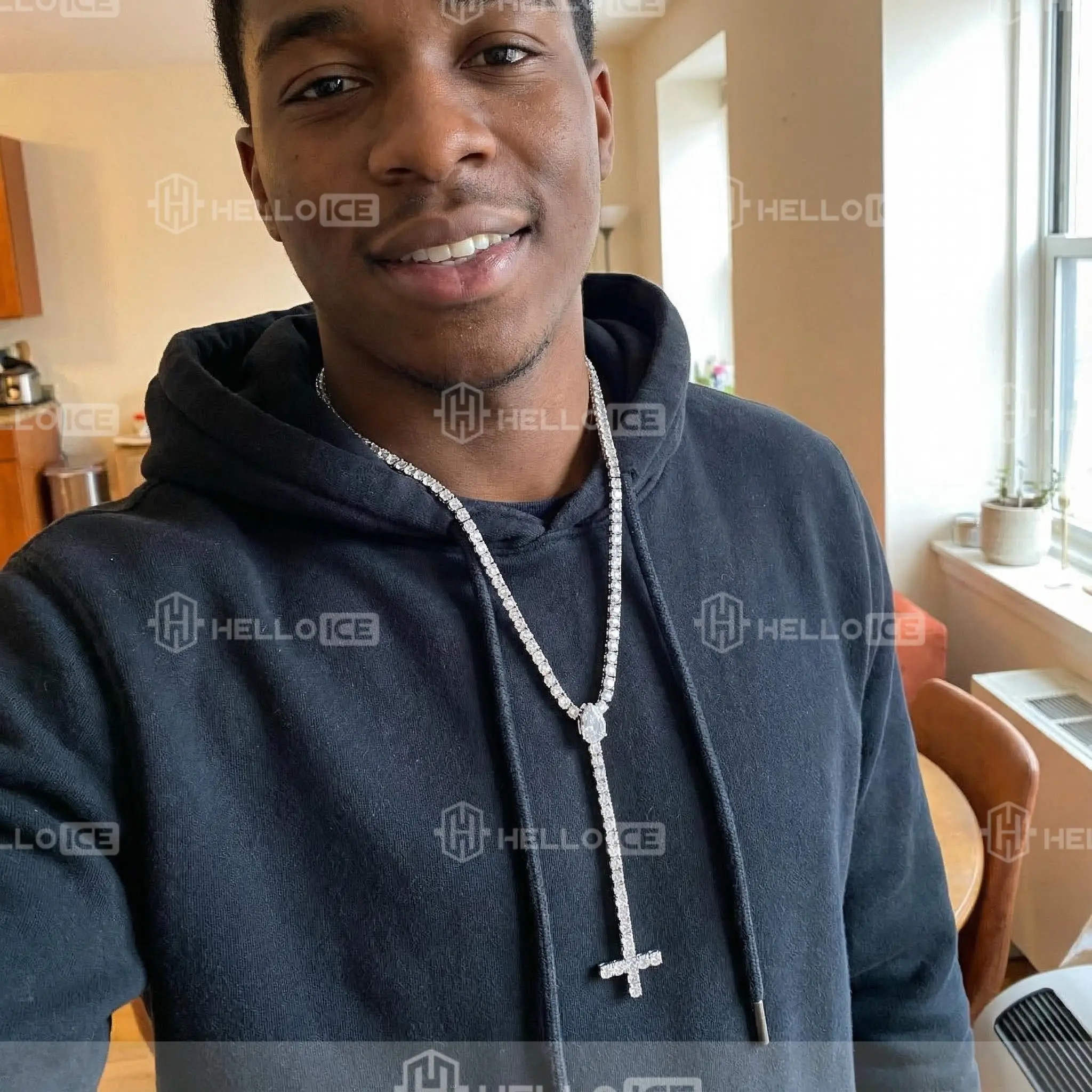 Helloice Review Image